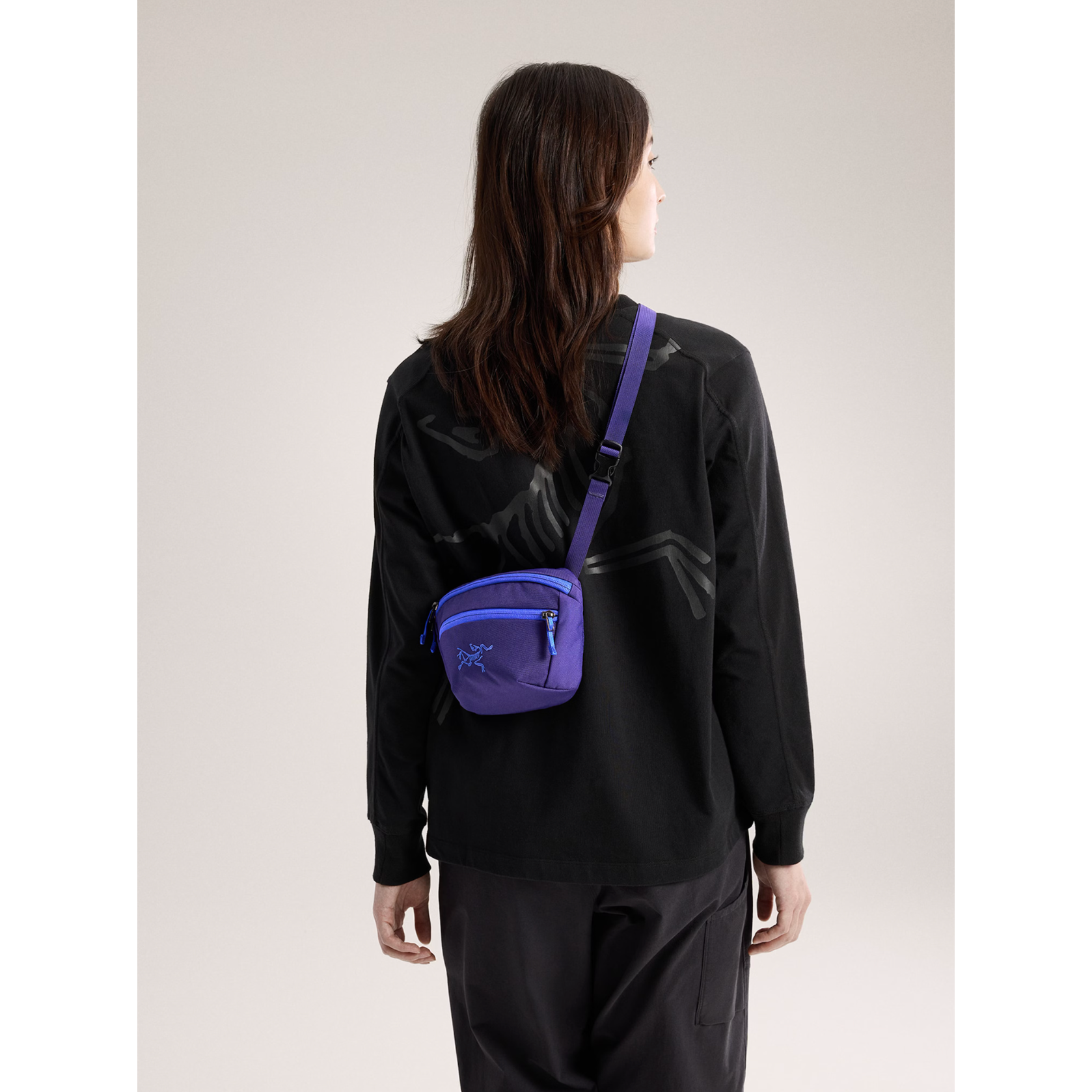 Arc'teryx Mantis 1 Waist Pack - Lightweight & Durable Fanny Pack for Hiking, Travel & Everyday Use | Water-Resistant & Adjustable Belt | Perfect for Outdoor Adventures & Commuting