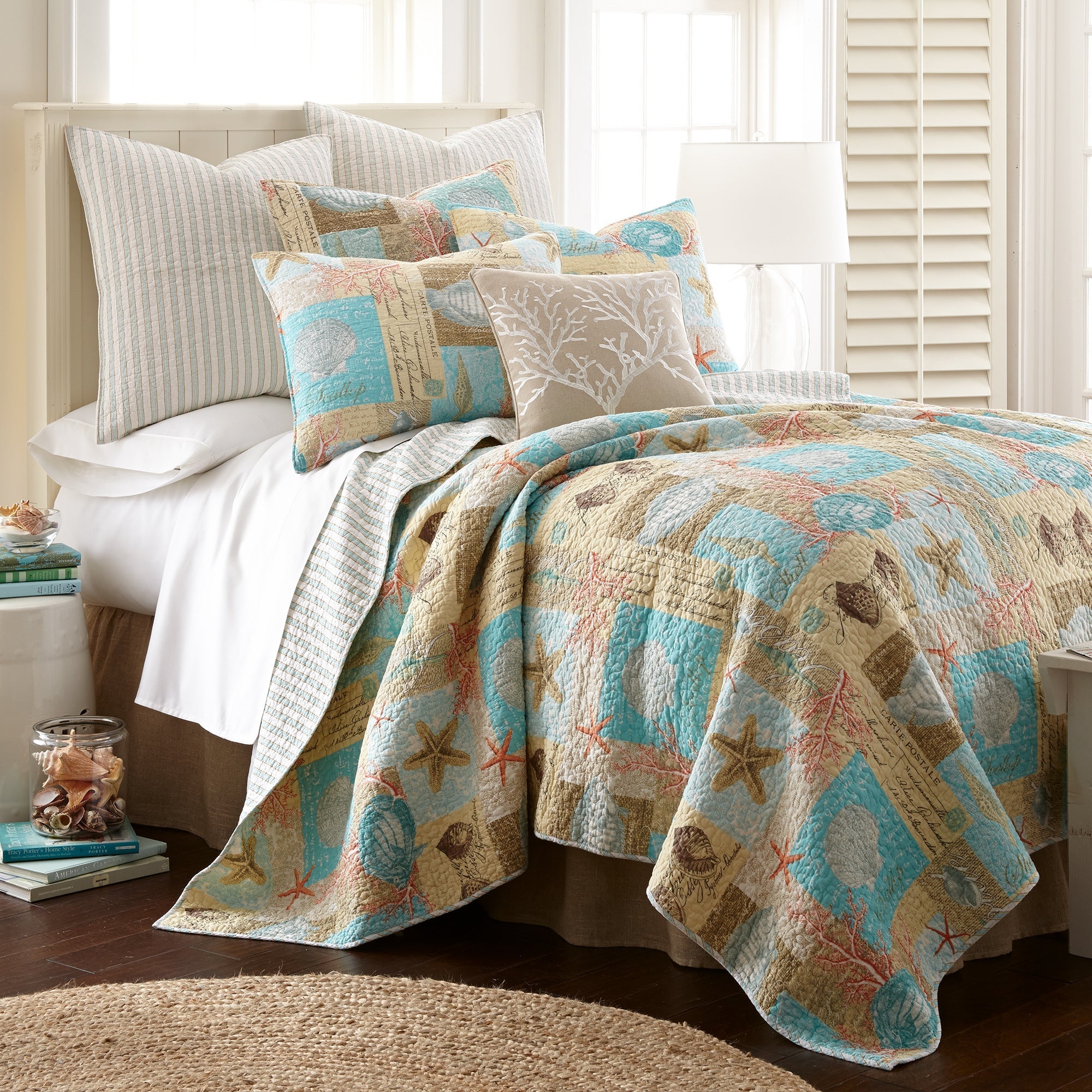 Bridgetown Quilt Set - Queen Size Bedding, Soft & Breathable Comforter with Matching Pillow Shams - Perfect for Cozy Nights & Guest Room Decor