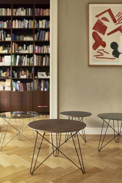 Spectrum Design Nieuwenhuys Medium Side Table - Modern End Table for Living Room, Bedroom & Office - Perfect for Coffee, Books & Decor