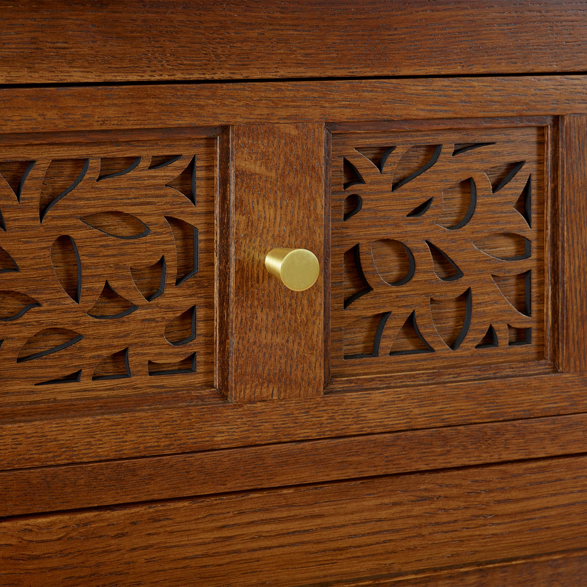 Surrey Hills Six Drawer Dresser - Solid Wood Bedroom Chest of Drawers for Clothes Storage | Perfect for Master Bedroom, Guest Room & Nursery Organization