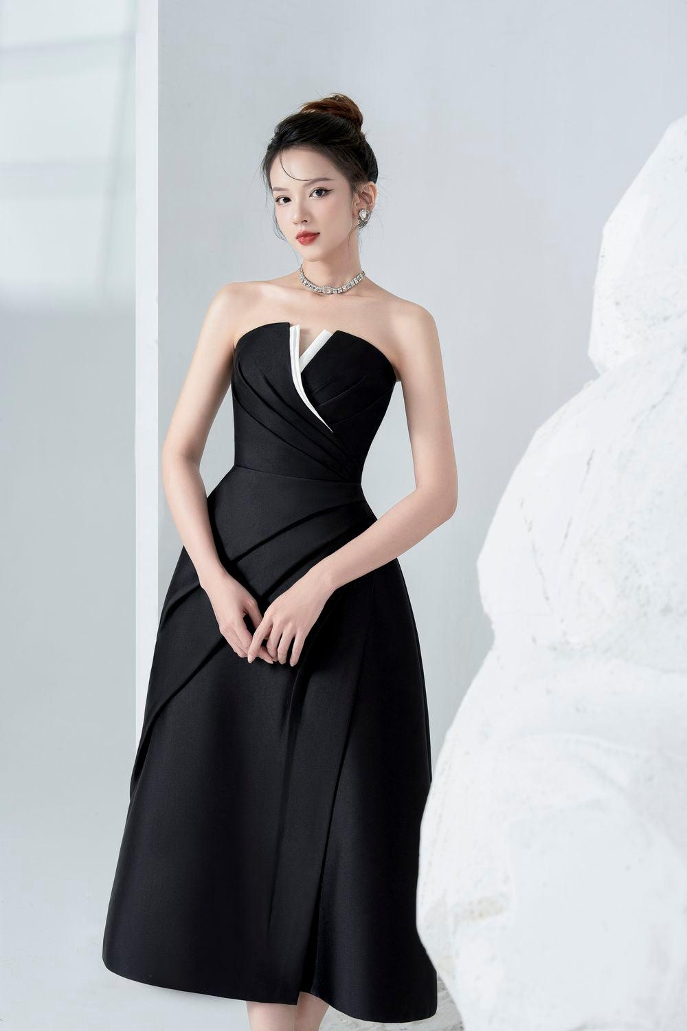 Elegant Strapless Pleated Taffeta Midi Dress for Women - Perfect for Weddings, Parties & Special Occasions
