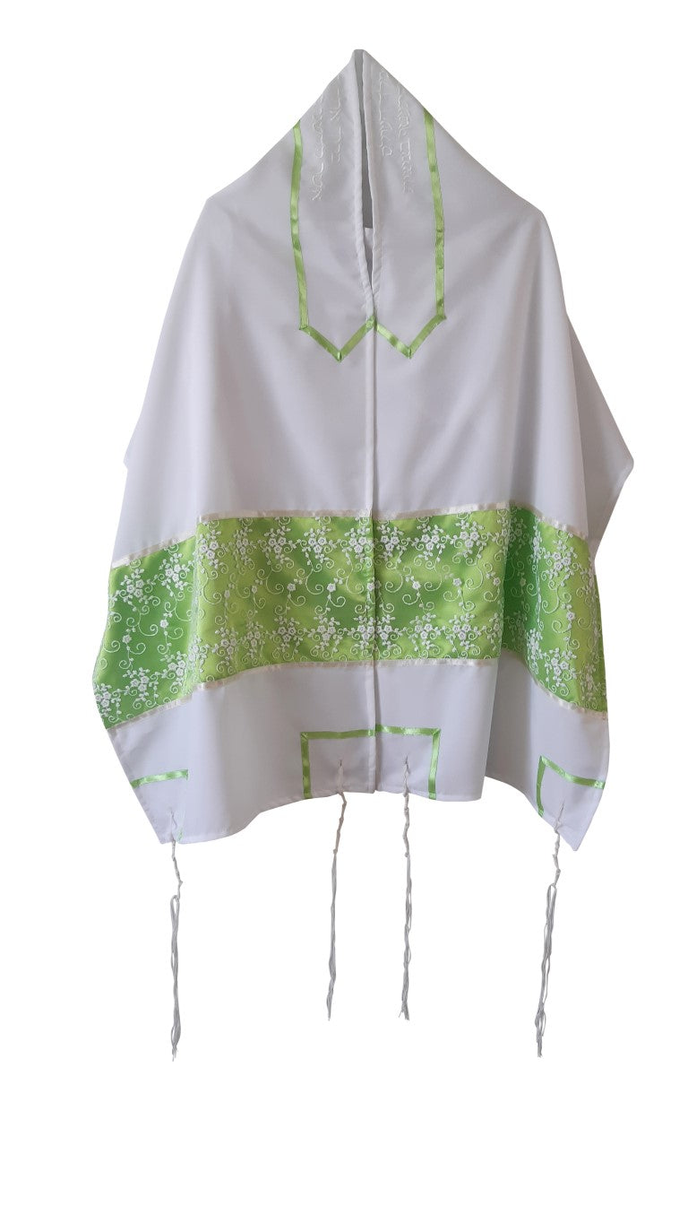 Elegant White Floral Tallit for Women & Girls - Perfect for Bat Mitzvah, Synagogue & Jewish Ceremonies | Lightweight Prayer Shawl with Beautiful Meadow Design