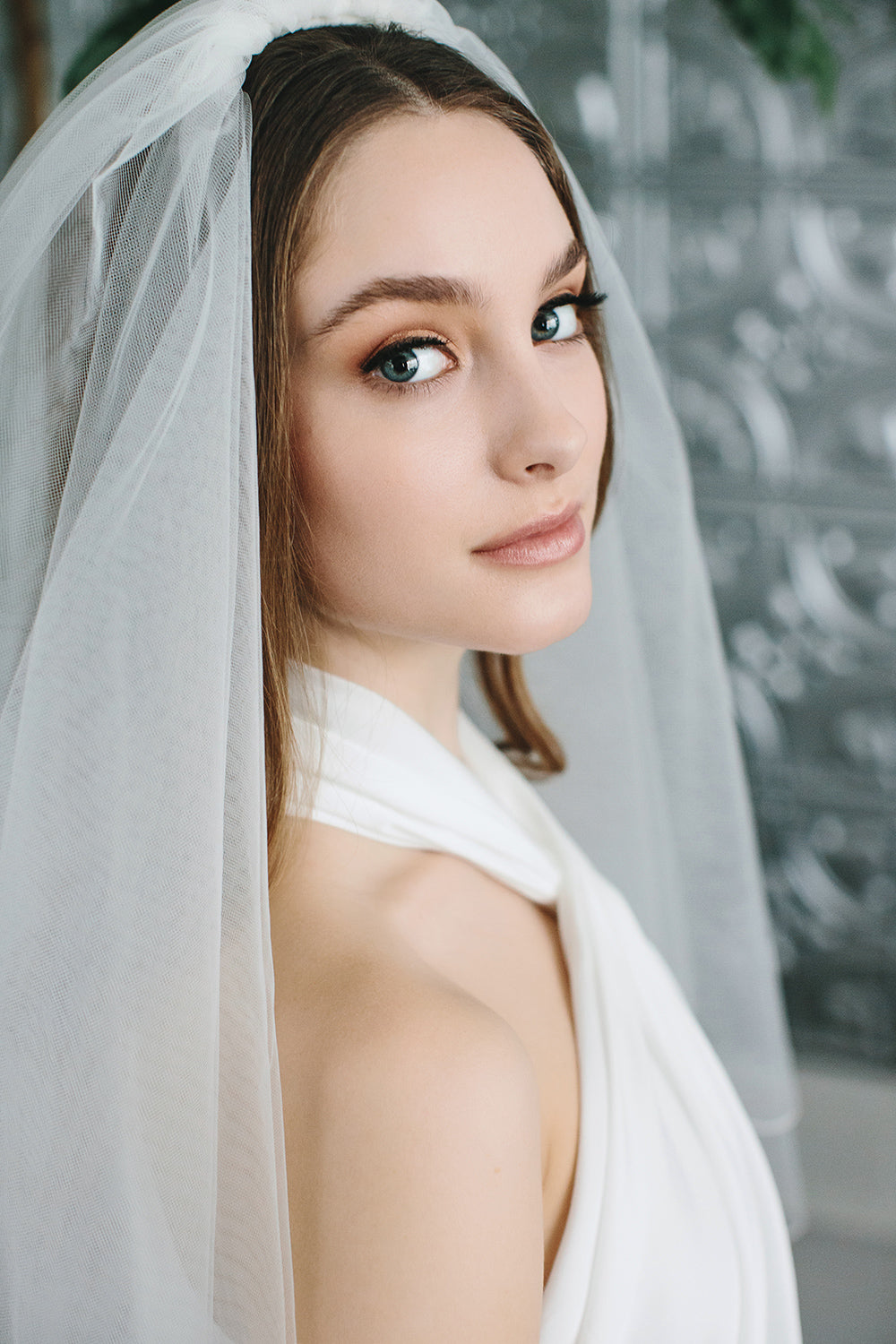 2 Layer Pencil Edge Veil - Thin & Lightweight Bridal Face Cover for Wedding Ceremony - Perfect for Church, Beach, and Outdoor Weddings