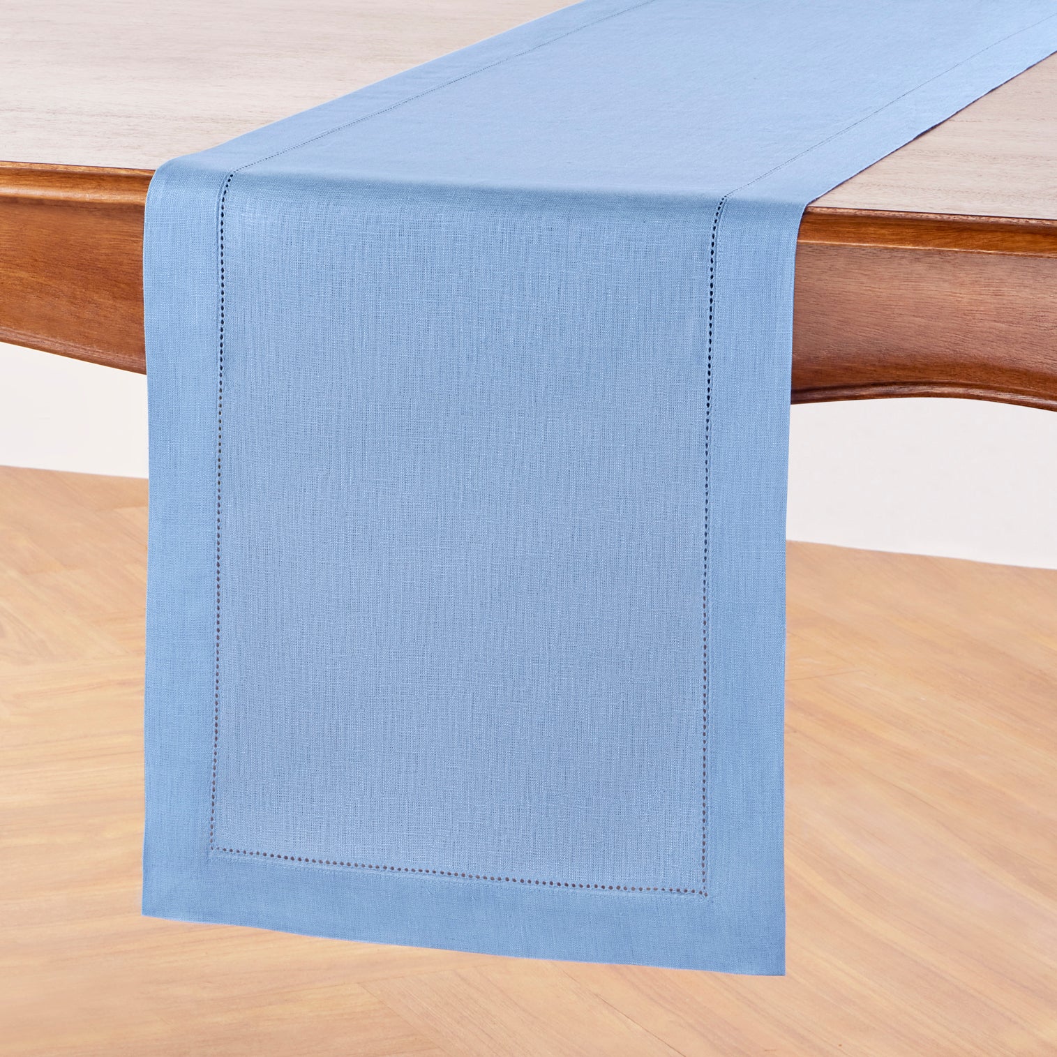 Elegant Classic Hemstitch Table Runner - Premium Linen Dining Decor for Weddings, Parties & Home Decor