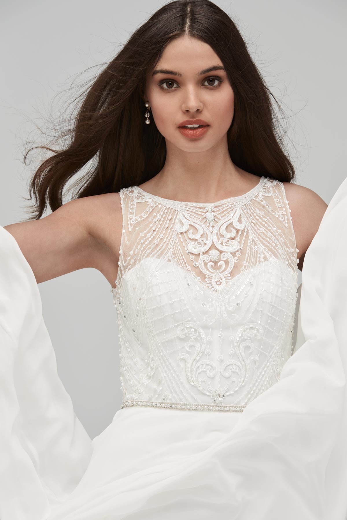 Watters Hathaway 19705 Plus Size Wedding Gown Sample Dress - Perfect for Bridal Shop Try-Ons and Curvy Bride Fittings
