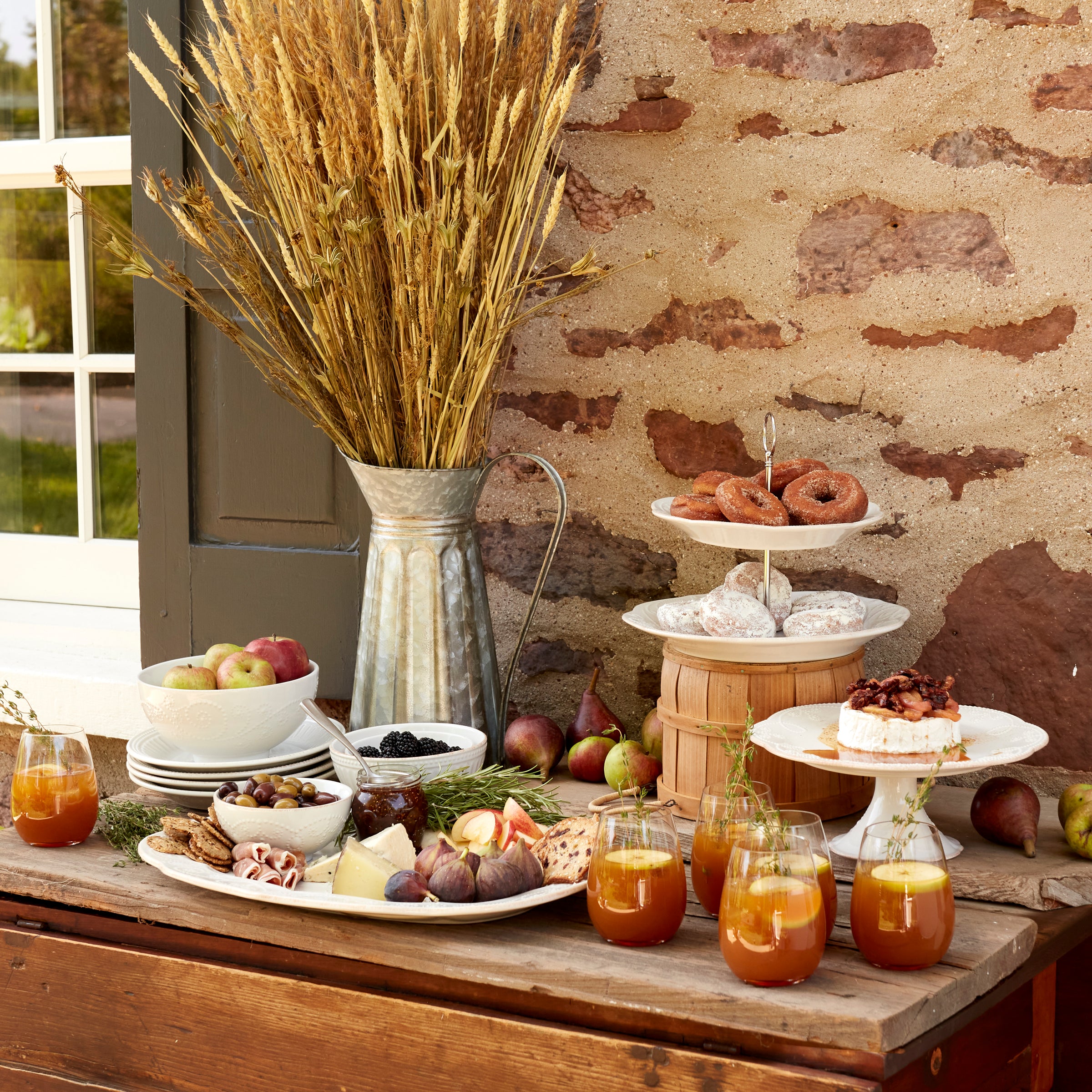 French Perle White 2-Tier Serving Stand - Elegant Dessert Display for Afternoon Tea, Wedding Buffet & Party Appetizers