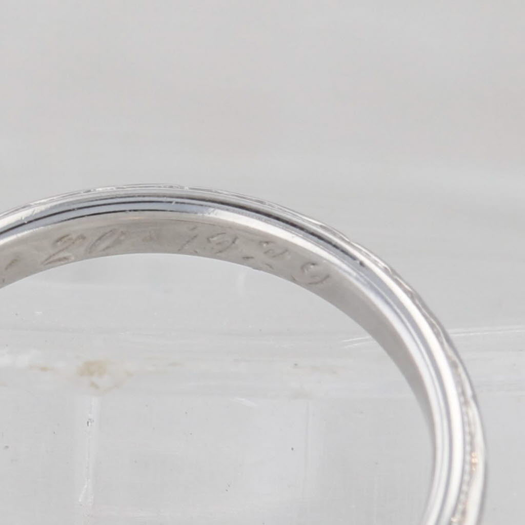 Antique Floral Engraved Wedding Band Ring - 18k White Gold Stackable Size 5 - Perfect for Bridal Jewelry, Anniversary Gifts & Everyday Elegant Wear