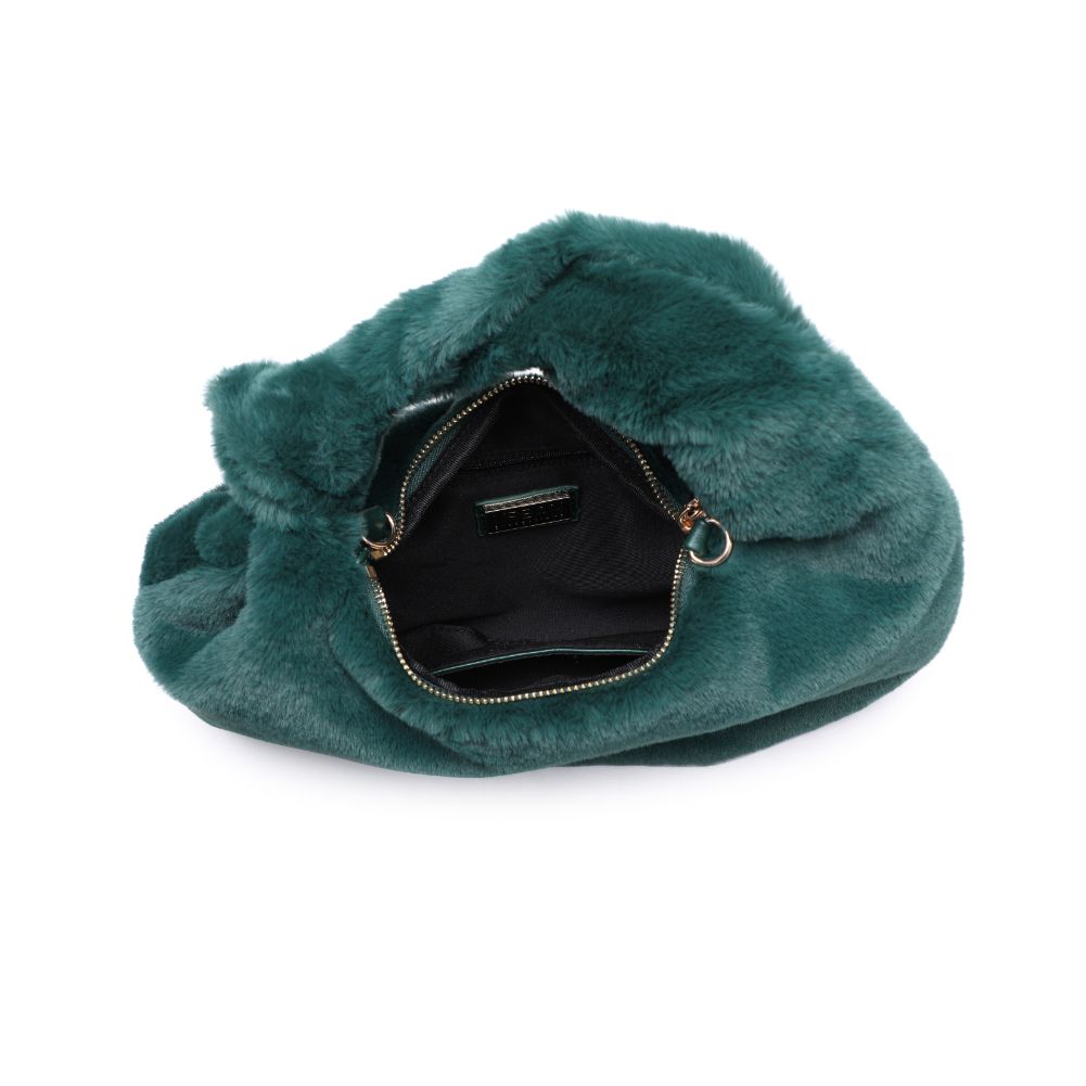 Stylish Sylvia Crossbody Bag for Women - Fashionable Leather Shoulder Purse - Perfect for Work, Travel & Everyday Use