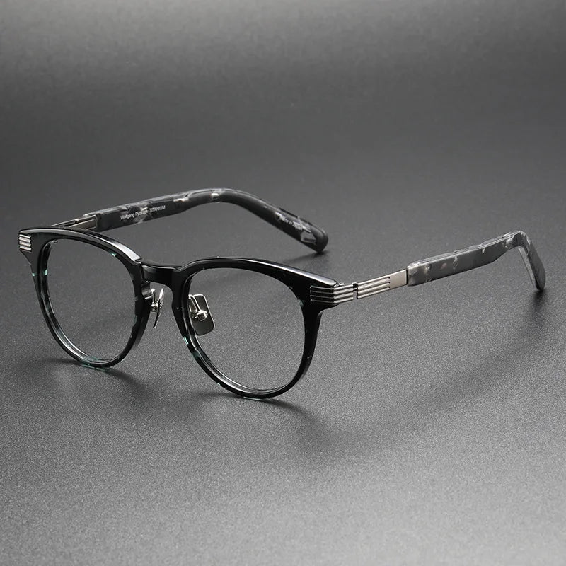 Grey-Tortoise