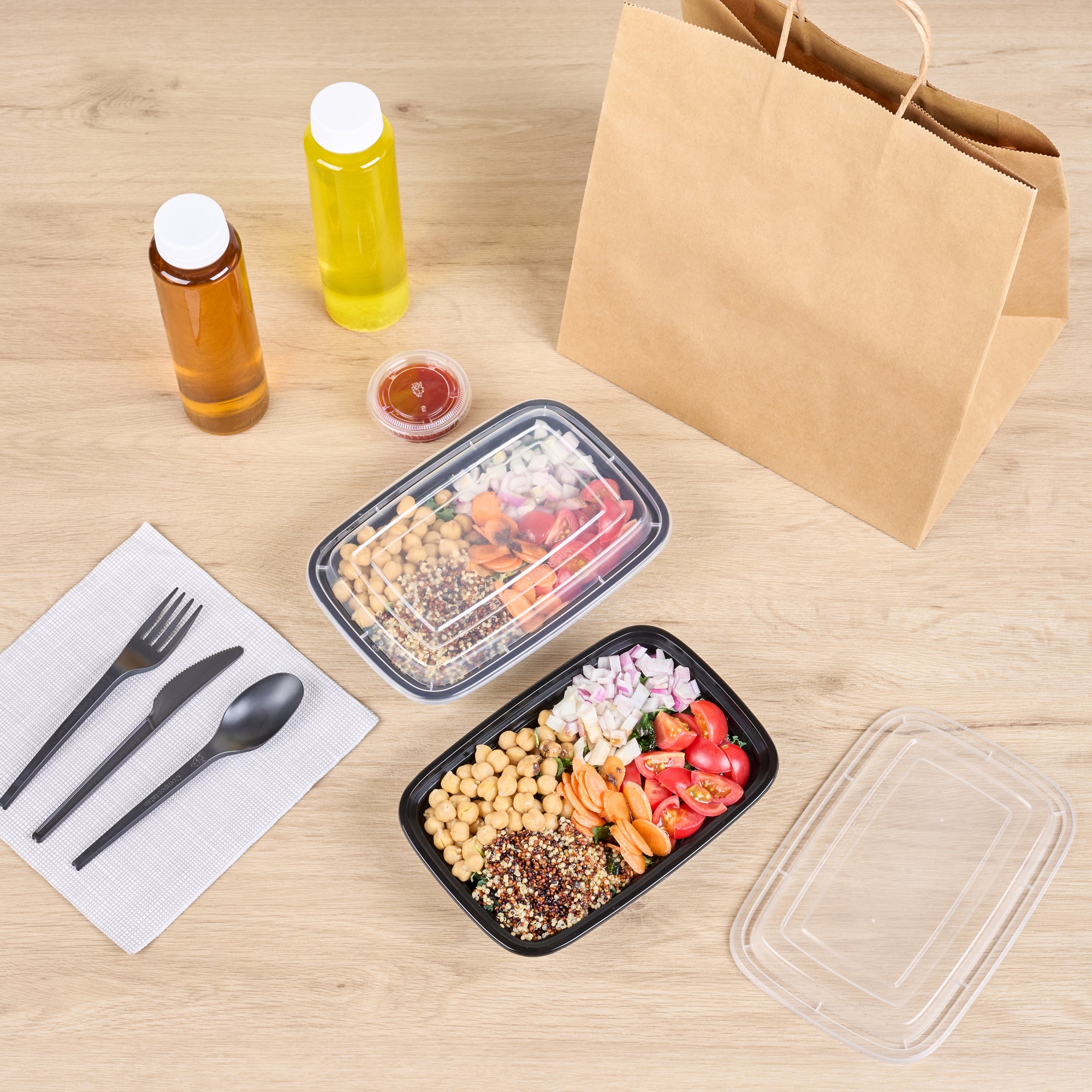 24 oz Black Rectangle Plastic Food Storage Containers with Clear Lids - 50 Pack, Microwave Safe To-Go Boxes (8