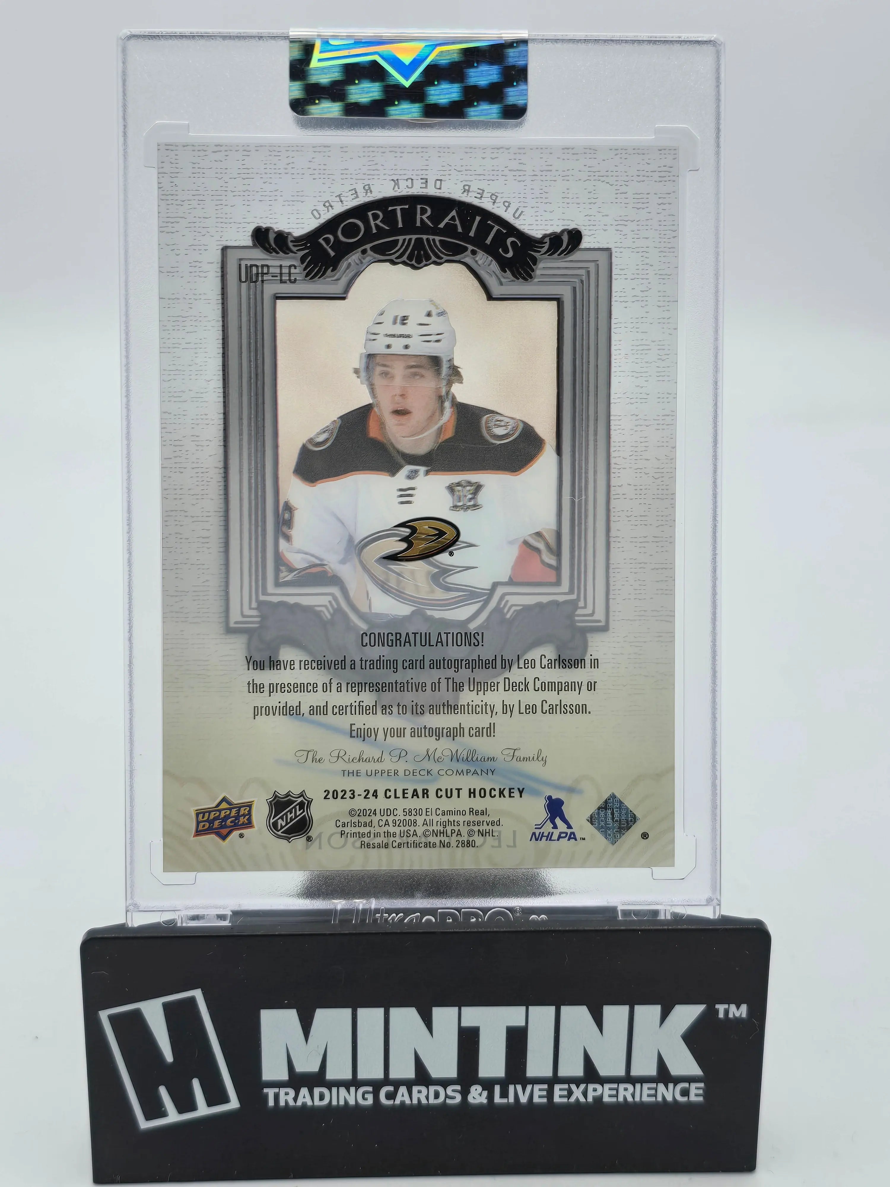 2023-24 Upper Deck Clear Cut Hockey Leo Carlsson Rookie Card RC UD Retro Portraits Autograph /35 - Perfect for Collectors, Sports Memorabilia Fans & Hockey Enthusiasts