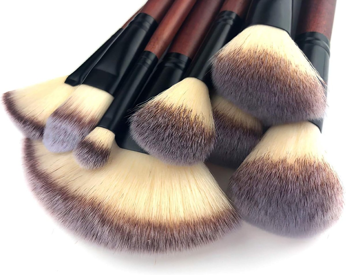 26pcs Professional Makeup Brush Set - Soft Real Animal Hair Bristles & Solid Wood Handles for Flawless Makeup Application - Perfect for Contouring, Blending, and Everyday Beauty Routine