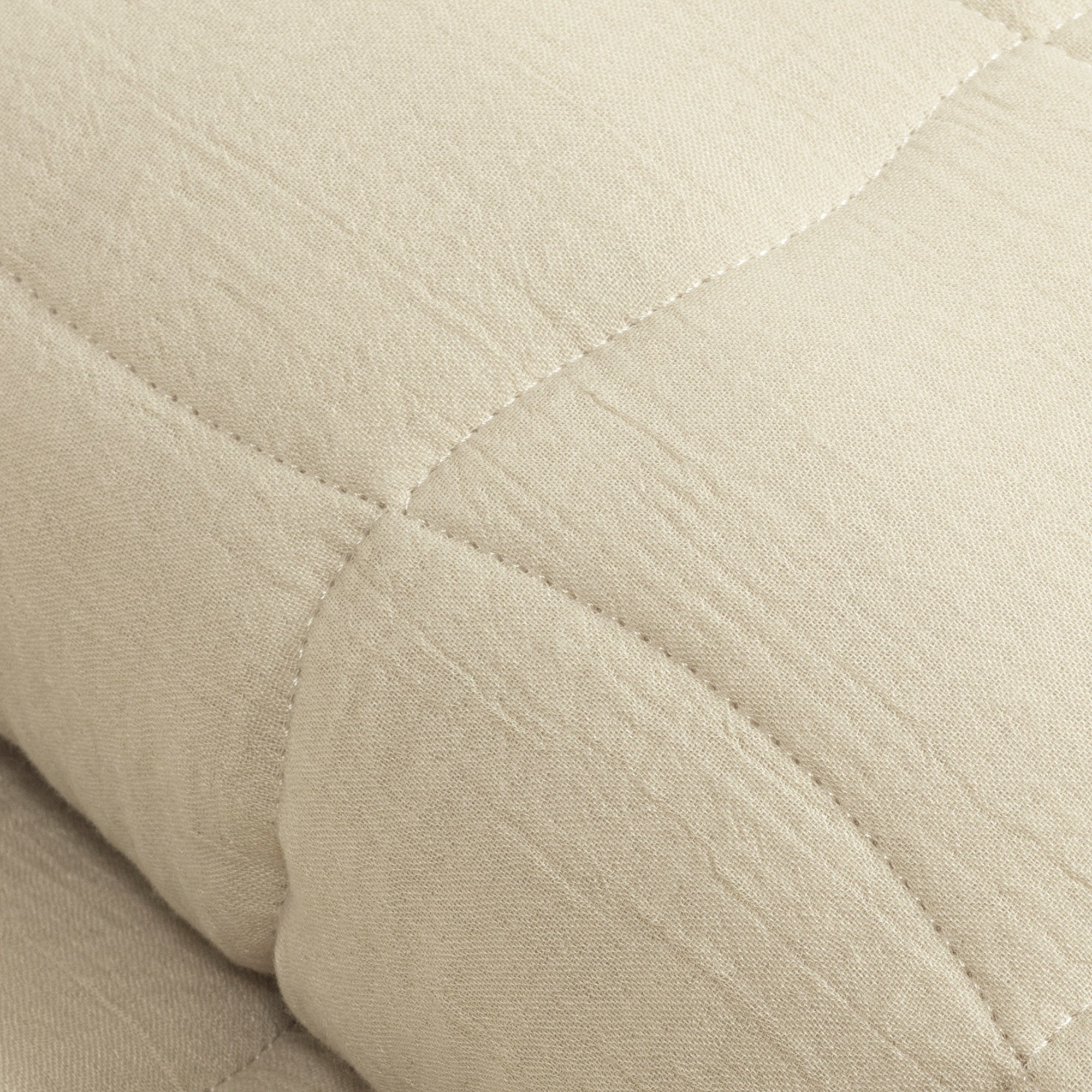 Premium 3-Piece Cloud Gauze Quilt Set - Soft & Breathable Bedding for All Seasons - Perfect for Cozy Nights, Guest Rooms & Vacation Homes