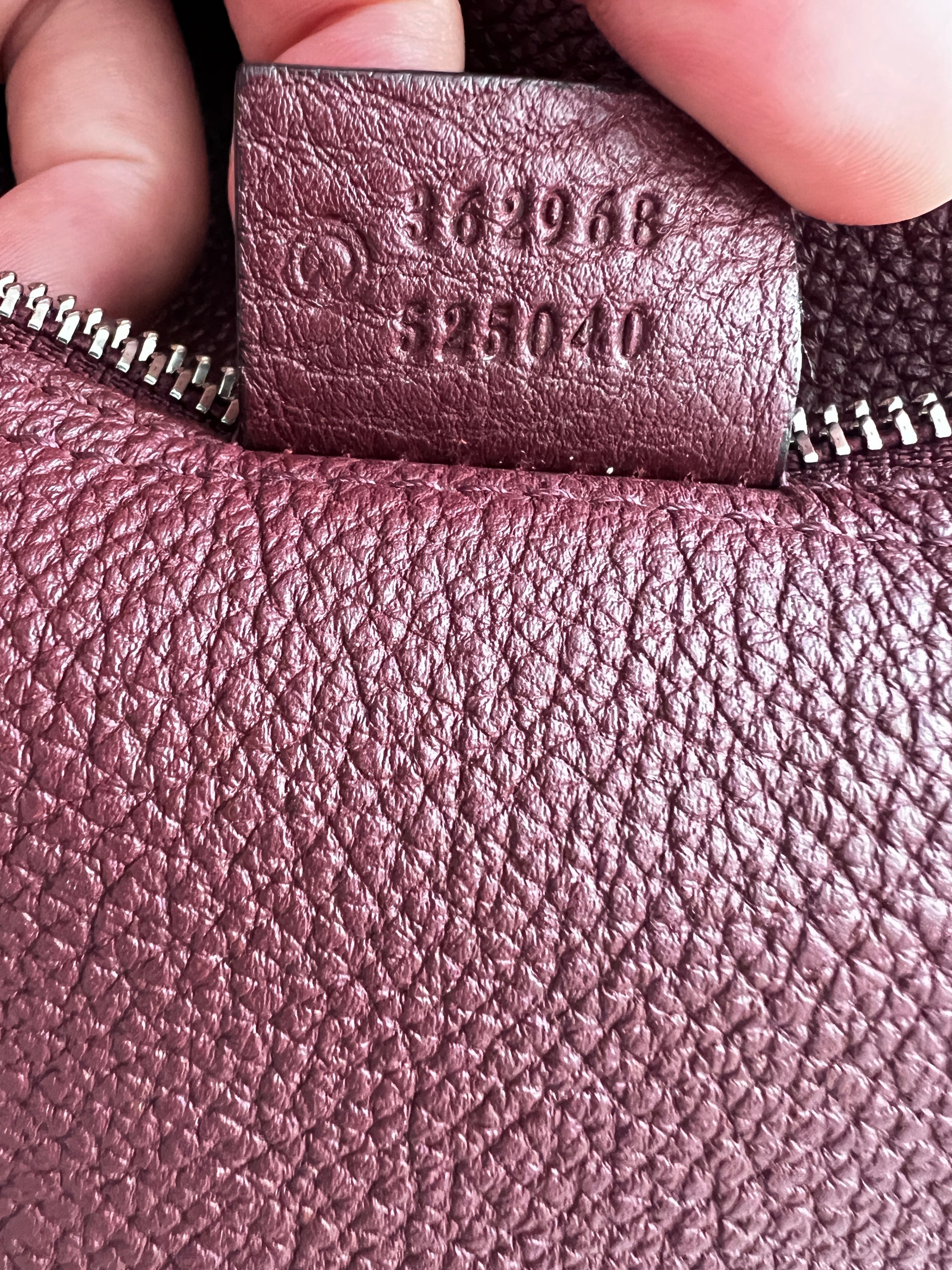 Gucci Oxblood Grain Leather Jackie Hobo Bag - Medium Size Crossbody Purse for Women | Perfect for Work, Travel & Everyday Use