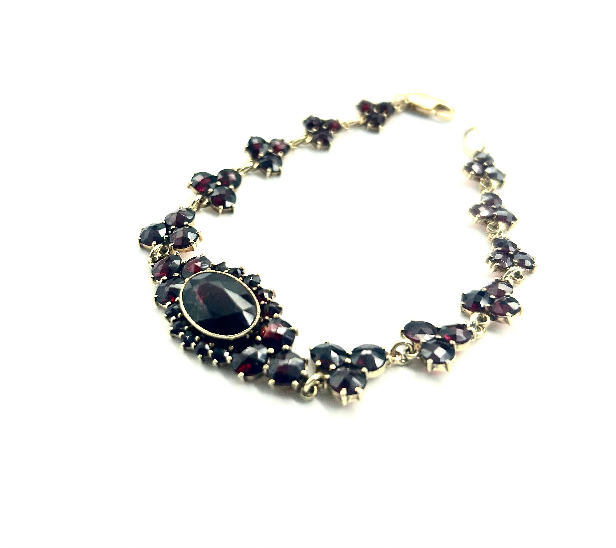 14K Yellow Gold Oval Milgrain Garnet Bracelet for Women – Elegant Jewelry Gift for Birthday, Anniversary & Special Occasions