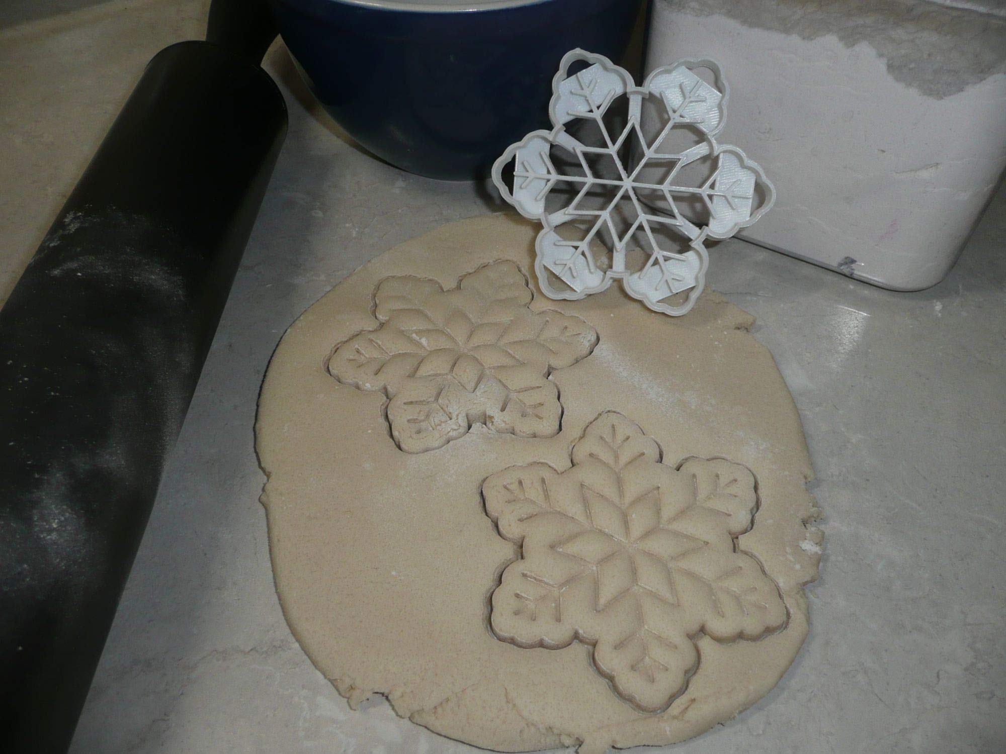 Snowflake Cookie Cutter - Winter Wonderland Design - Made in USA (PR2134) - Perfect for Holiday Baking, Christmas Cookies & DIY Decorations