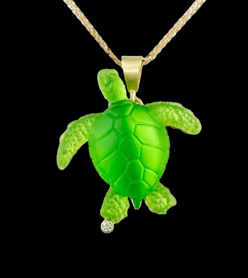 14K Yellow Gold Diamond Honu Turtle Pendant Necklace - Hawaiian Jewelry for Women, Perfect for Beach Vacations & Gift Giving