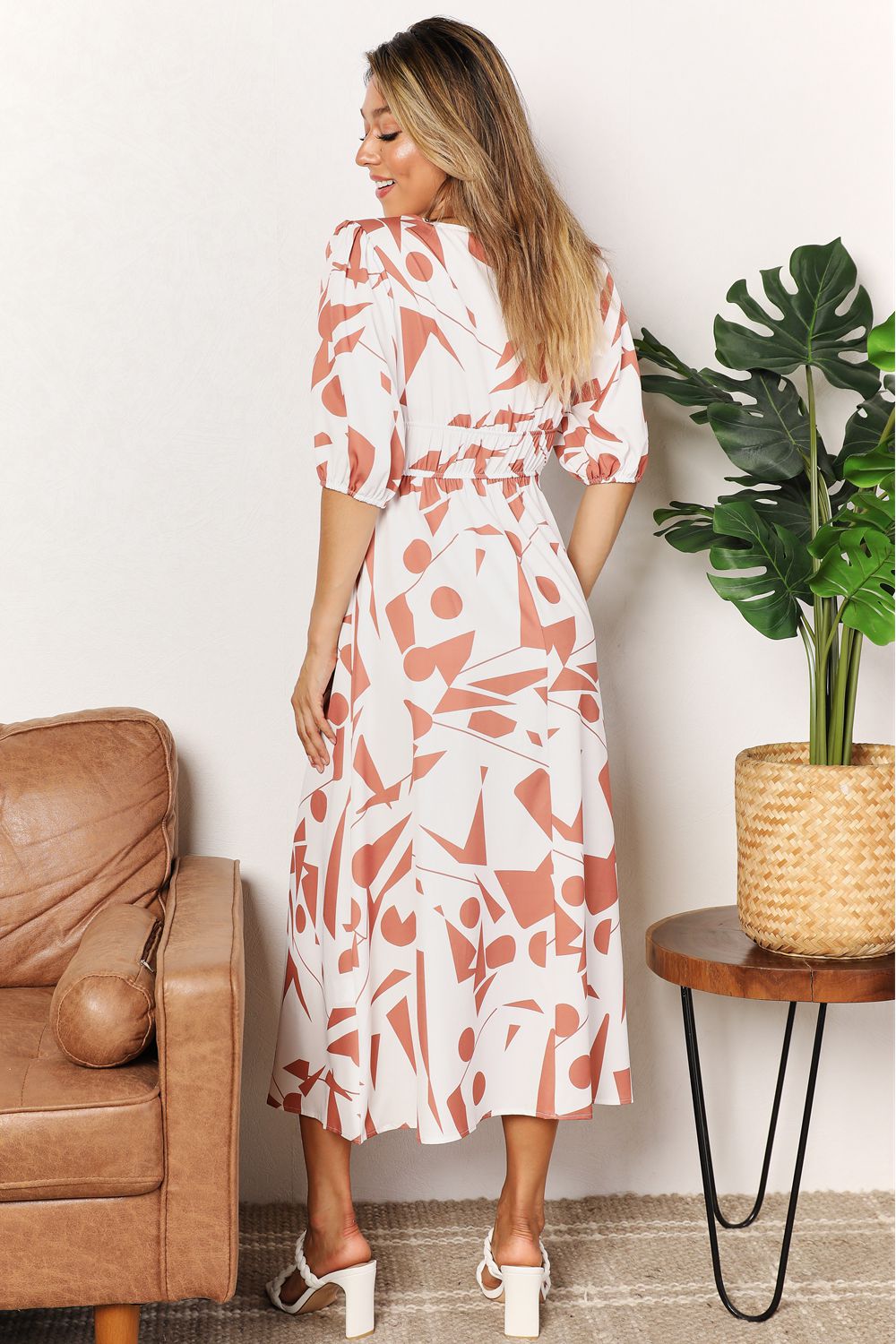 Elegant Printed Surplice Balloon Sleeve Dress for Women - Flowy Summer Midi Dress with V-Neck - Perfect for Beach Vacations, Date Nights & Garden Parties