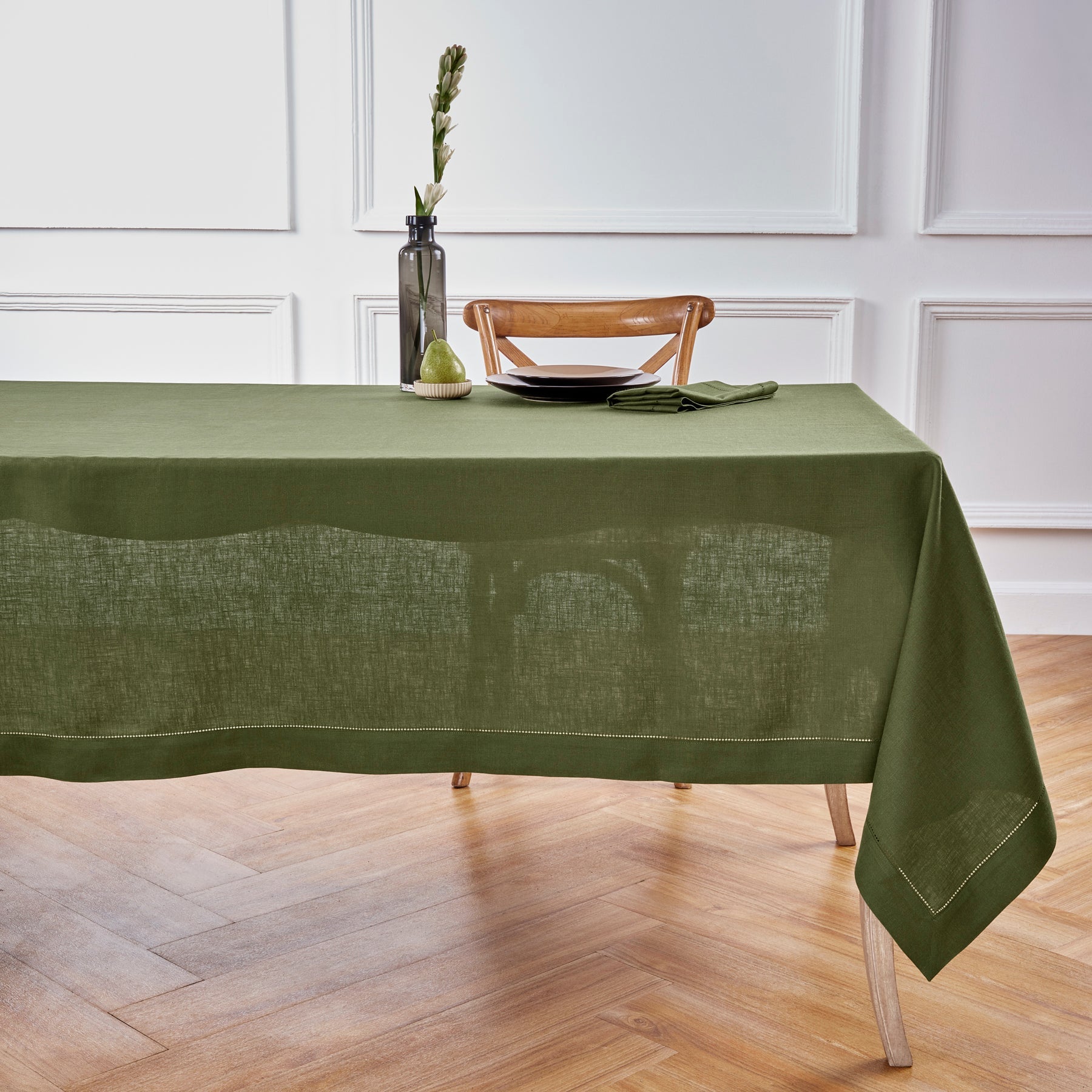 Elegant Classic Hemstitch Tablecloth - Premium Cotton Linen Dining Table Cover for Formal Dinners & Special Occasions