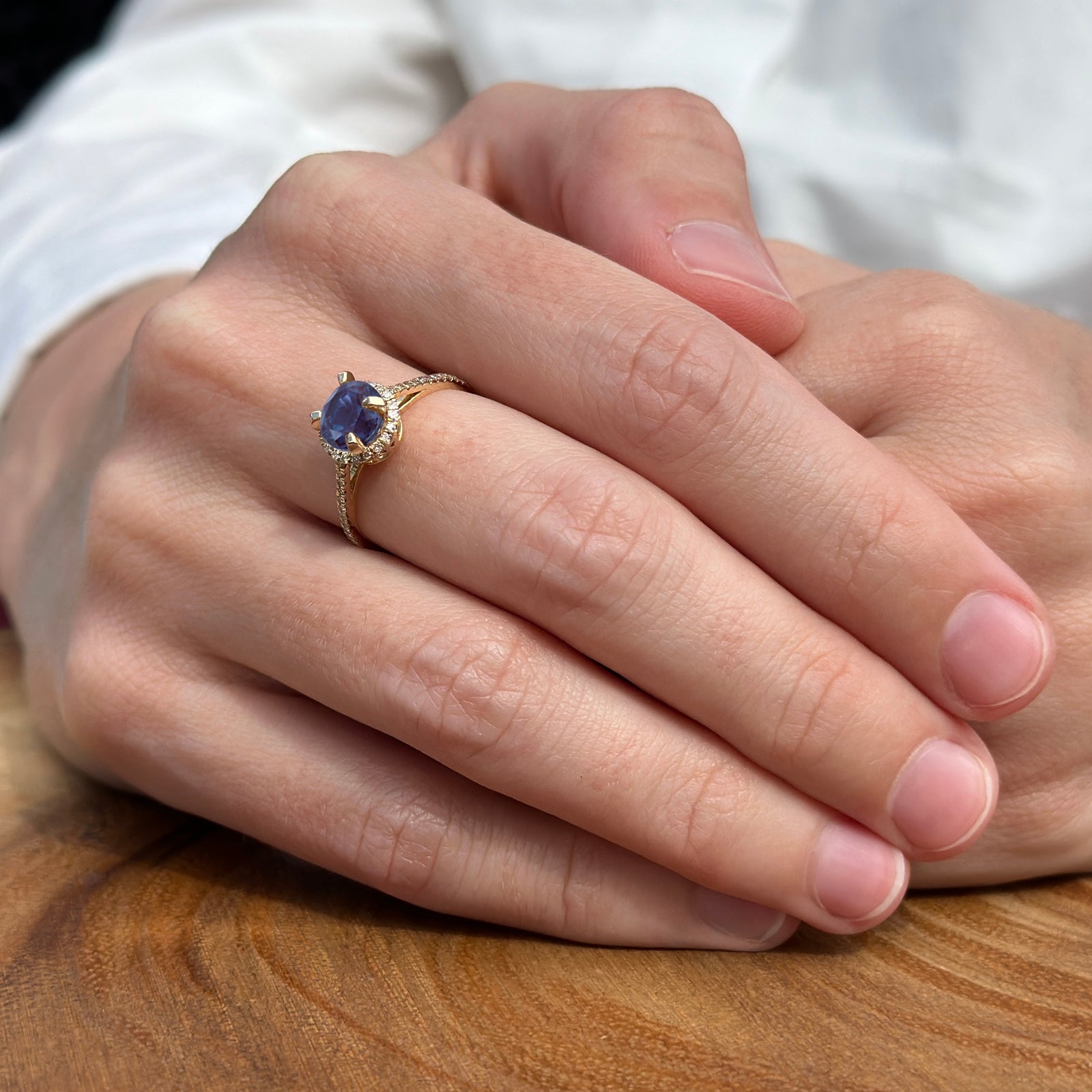 14K Yellow Gold Round Halo Lab-Created Alexandrite Vintage Style Diamond Ring for Women | Elegant Engagement, Wedding, Anniversary Gift for Her
