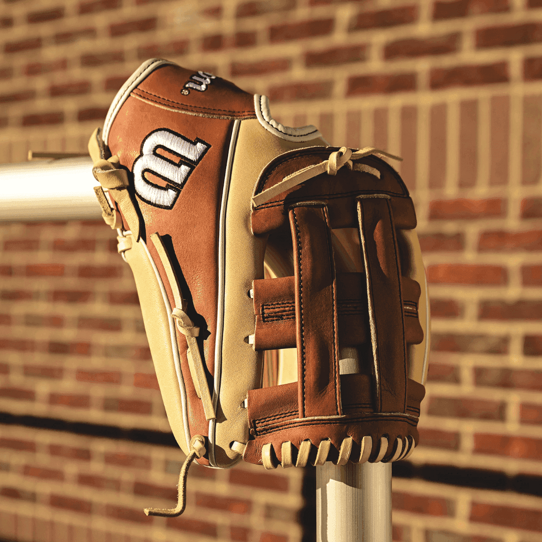 **A2000® FP1712 12-Inch Fastpitch Softball Glove for Infield - WBW10272412 | Perfect for Winter 2024 Training & Games**