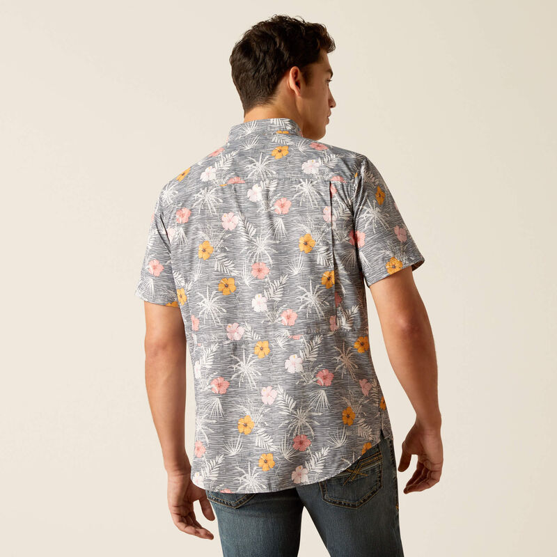 Ariat VentTEK Performance Shirt for Men & Women - Breathable Moisture-Wicking Outdoor Shirt (Rabbit Print) - Ideal for Hiking, Camping & Equestrian Activities