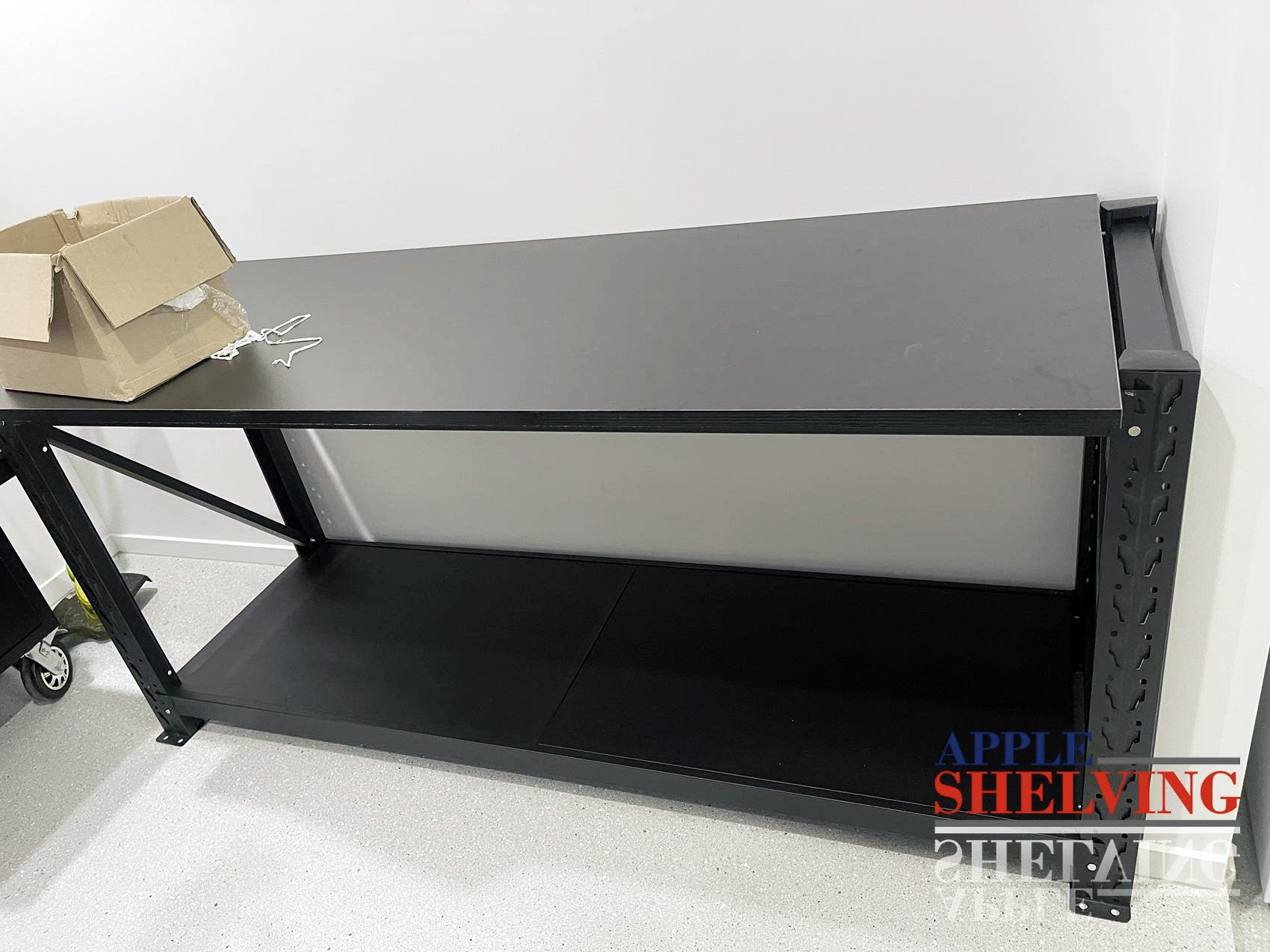 Heavy Duty Steel Workbench 2m x 0.94m x 0.6m with 500KG Capacity - Perfect for Garage, Workshop & DIY Projects
