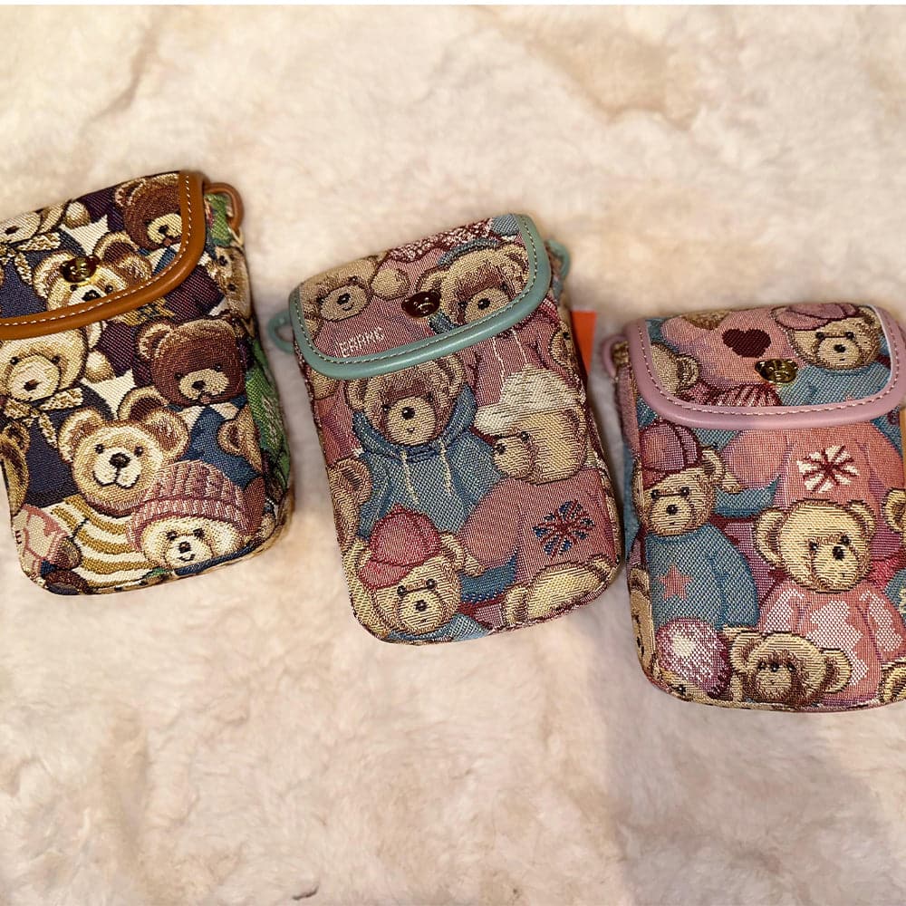 AG Collective Cute Bear Mini Crossbody Phone Bag - Small Shoulder Purse for Women - Perfect for Daily Use, Travel & Shopping
