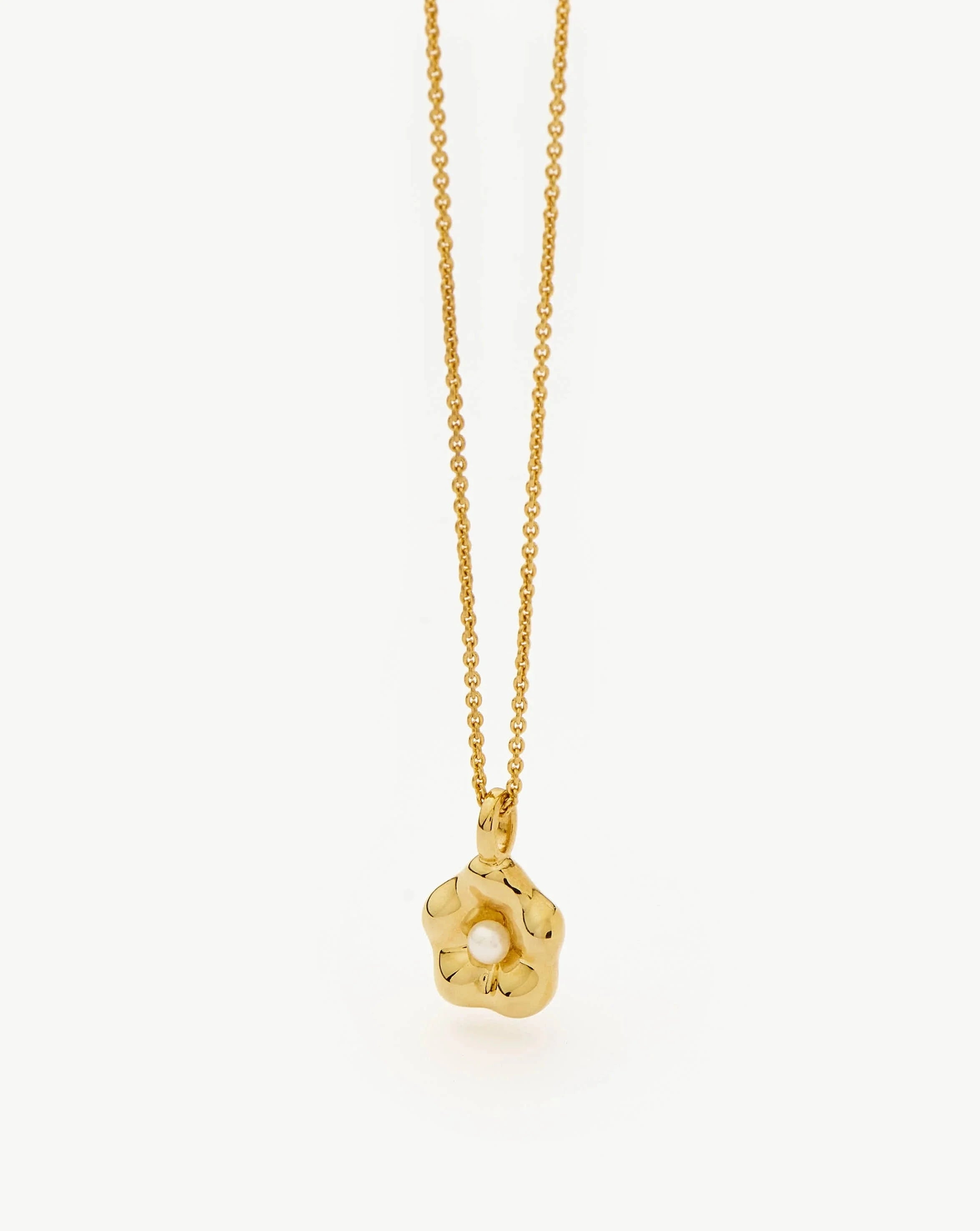 Eny Puffy Daisy Pendant Necklace - 18k Gold Plated Pearl Charm Jewelry for Women | Elegant Gift for Birthday, Anniversary & Everyday Wear