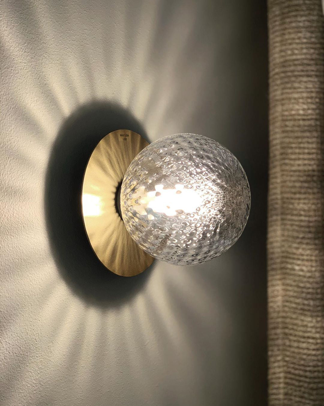 Celeste Wall Lamp - Modern LED Sconce Light Fixture for Bedroom, Living Room & Hallway - Dimmable Ambient Lighting for Home Decor