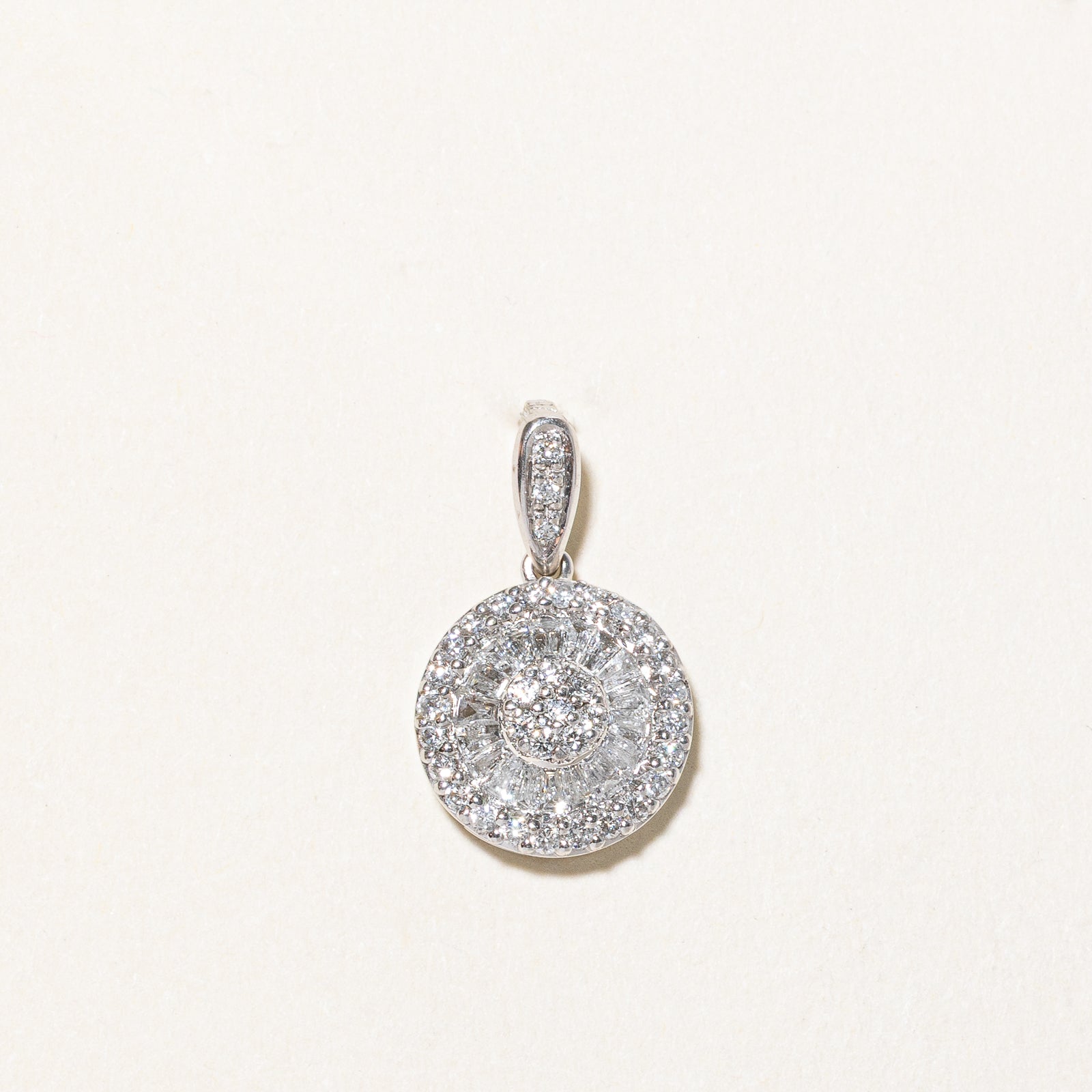0.70ctw Diamond Cluster Round Pendant Necklace for Women - Elegant Jewelry Gift for Anniversary, Wedding & Special Occasions