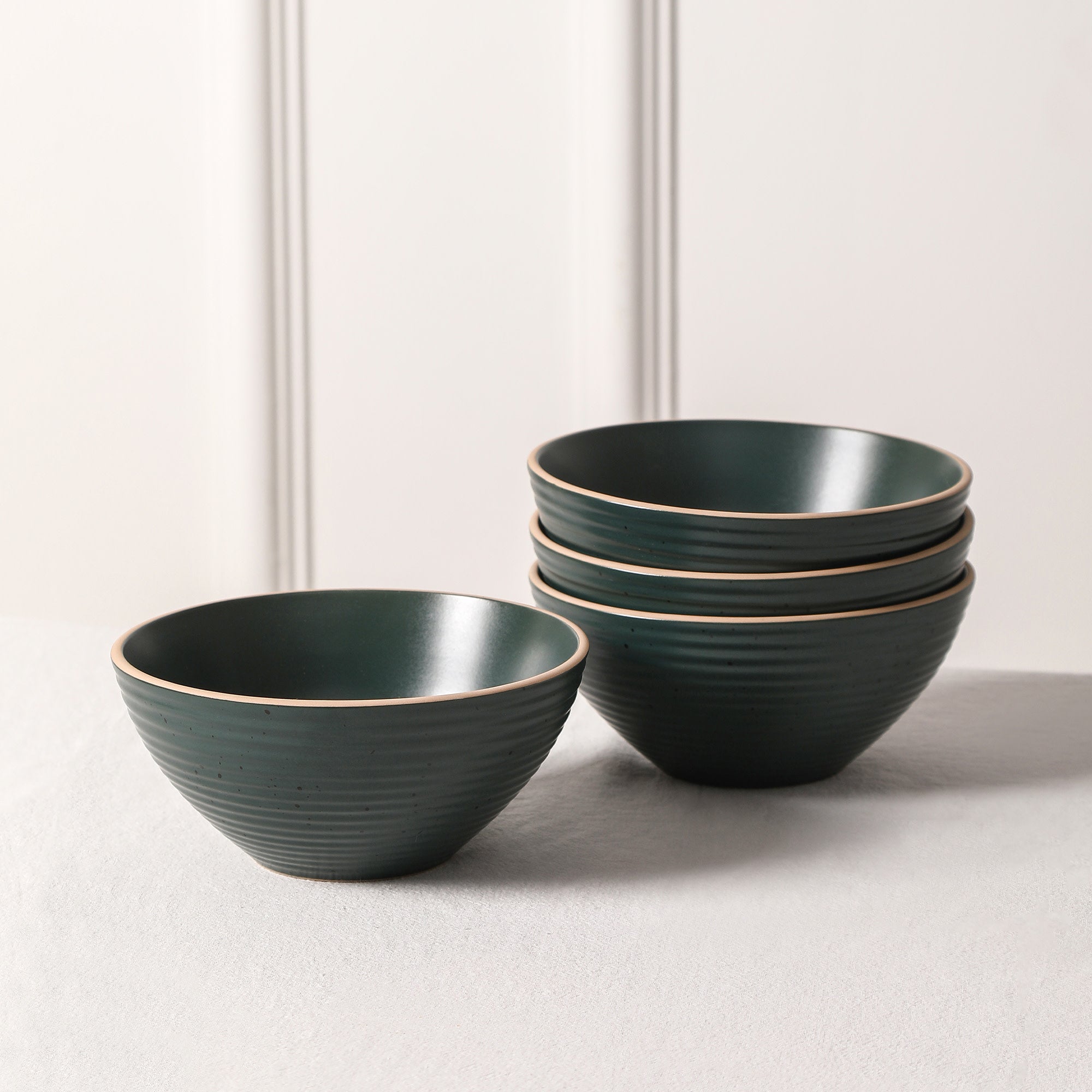 Premium Lauren Stoneware Dinnerware Set - Elegant Dark Green Ceramic Plates, Bowls & Mugs - Perfect for Family Dinners, Entertaining Guests & Holiday Gatherings