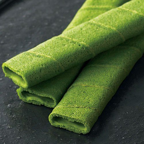 Marukyu Koyamaen Crispy Uji Matcha Crepe Cookie Sticks 16 Count - Japanese Green Tea Snacks for Tea Time, Office Treats & Gift Giving