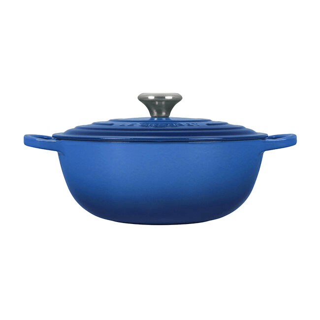 Le Creuset 7.5 Quart Signature Enameled Cast Iron Dutch Oven - Premium Cookware for Baking, Roasting & Slow Cooking - Perfect for Soups, Stews & Family Meals