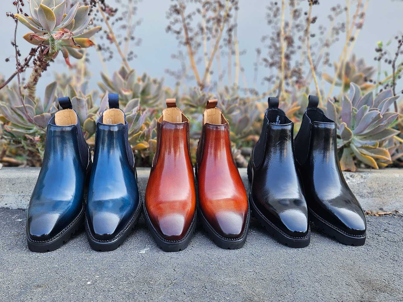 Stylish Patina Leather Chelsea Boots with Lug Sole - Waterproof & Comfortable for Men & Women - Perfect for Outdoor, Work & Casual Wear