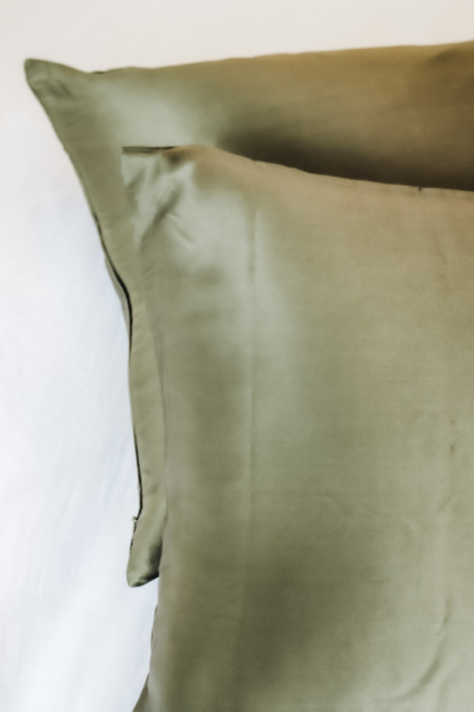 100% Pure Silk Beauty Pillowcase for Hair & Skin - Olive Green 19