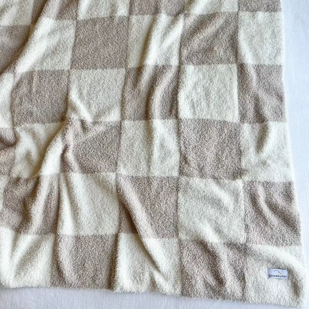 Checkerboard Pattern Tan Plush Blanket - Soft & Cozy Throw for Bed, Couch, and Home Decor