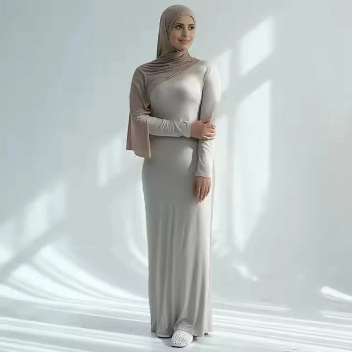 Stretchy Long Sleeve Abaya Inner Underdress Slip - Modest Muslim Prayer Dress for Women - Perfect for Daily Wear, Prayer & Special Occasions