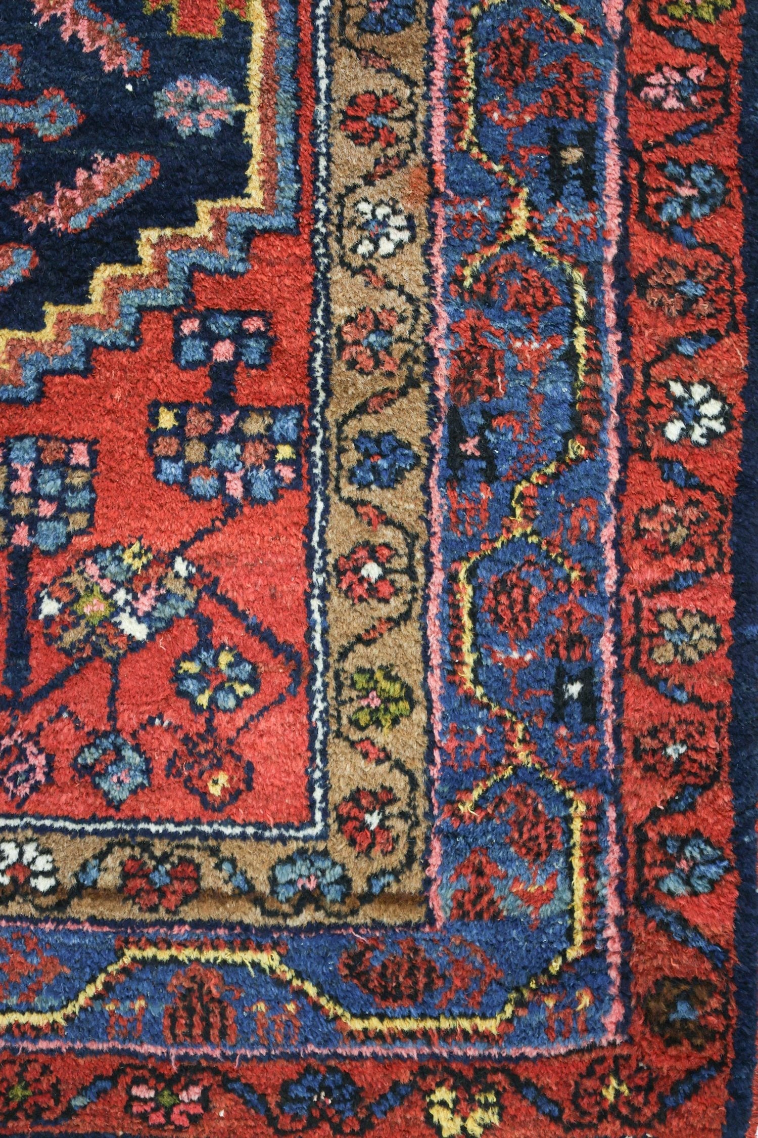 Antique Hamadan Handwoven Tribal Rug - Authentic Persian Carpet JF8682 | Perfect for Living Room, Bedroom & Home Decor
