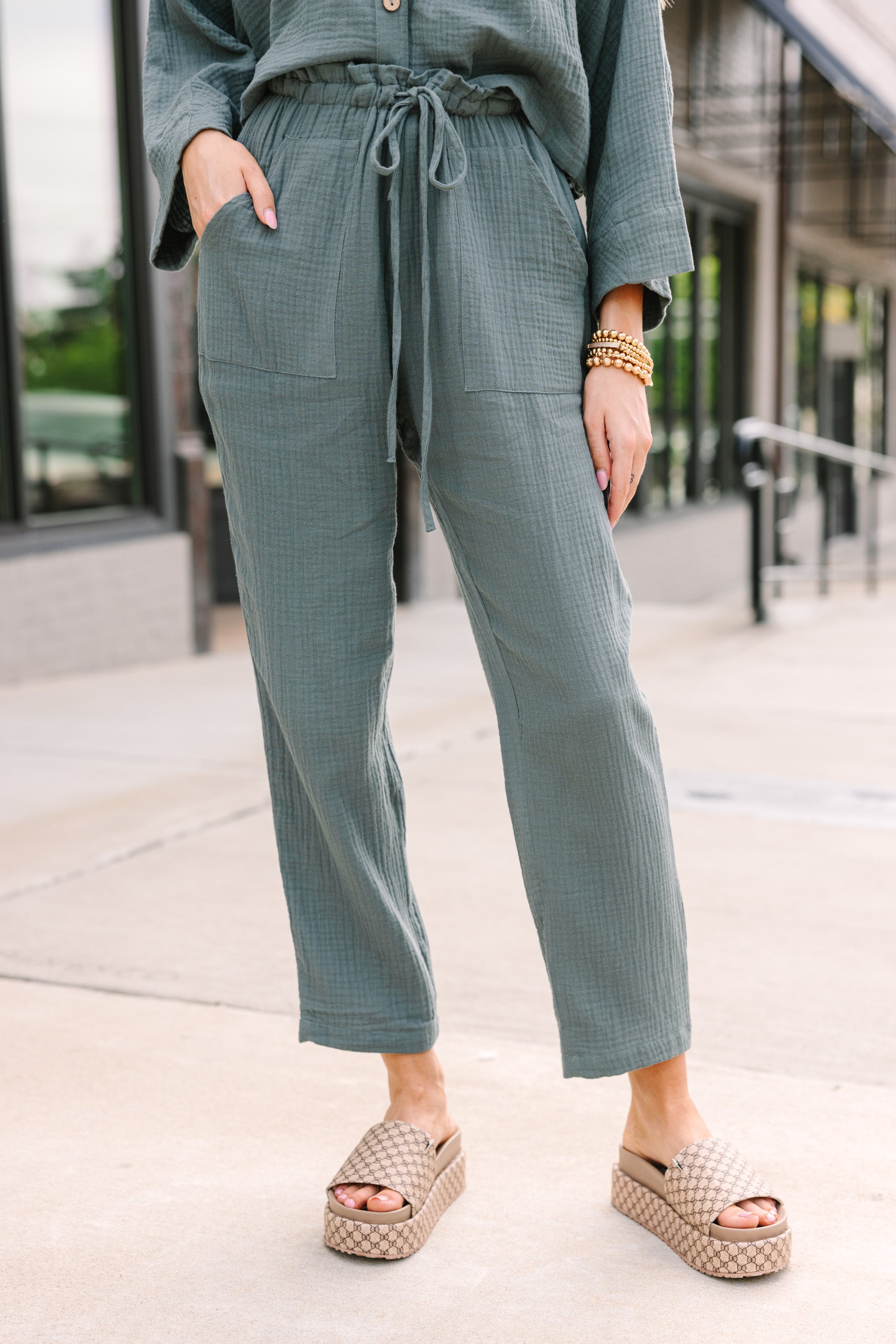 Stylish Hunter Green Pants Set for Women - Trendy Casual Outfit for Work, Travel & Everyday Wear