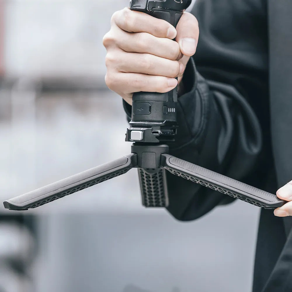 Ulanzi Falcam TreeRoot Quick Open Desktop Tripod T00A4103 - Compact & Adjustable for DSLR Cameras, Smartphones, and Webcams - Perfect for Vlogging, Live Streaming, and Photography