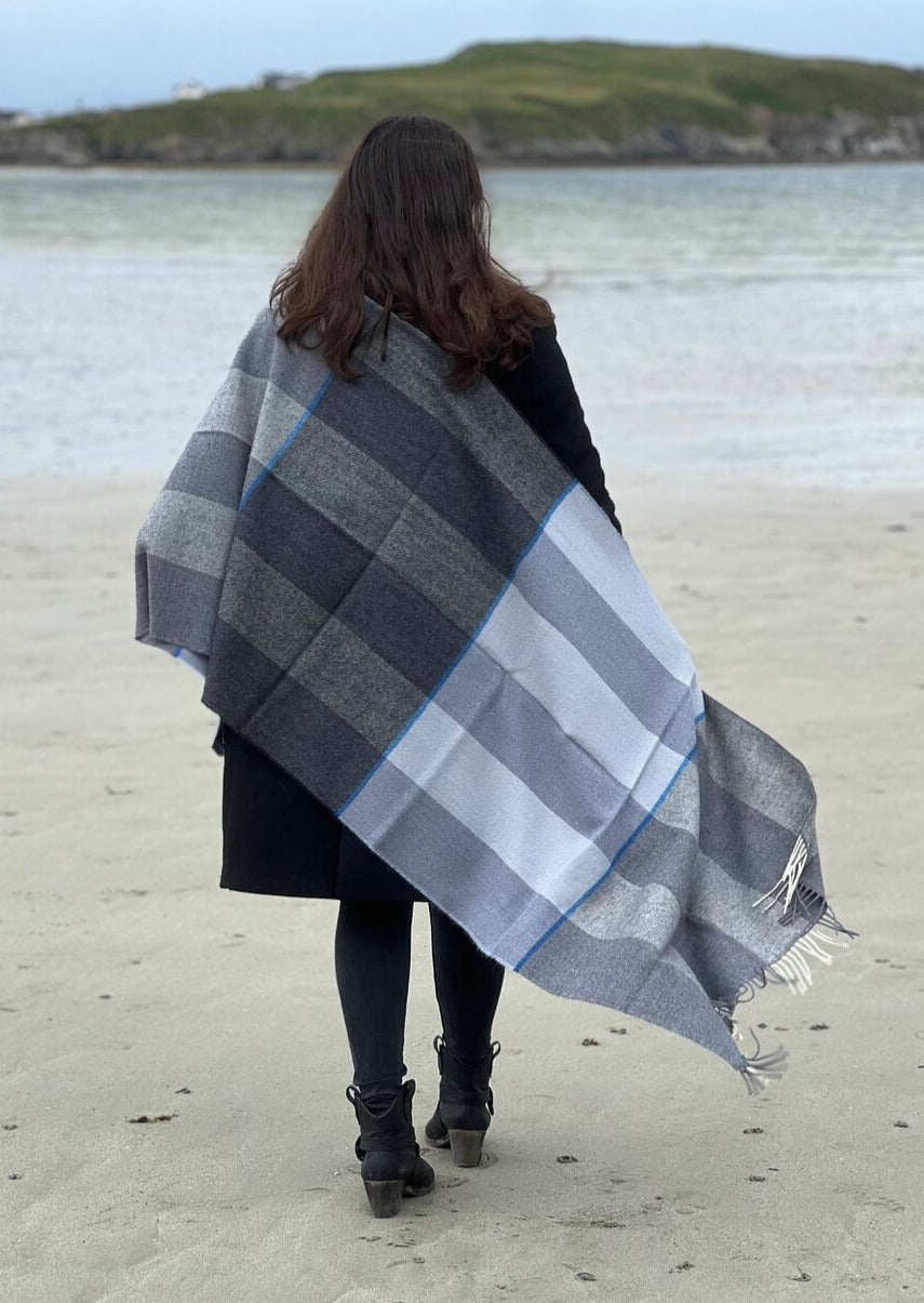 Royal Stripe Pashmina Wrap by Mcnutt - Elegant & Soft Cashmere Shawl for Women, Perfect for Weddings, Parties & Evening Events