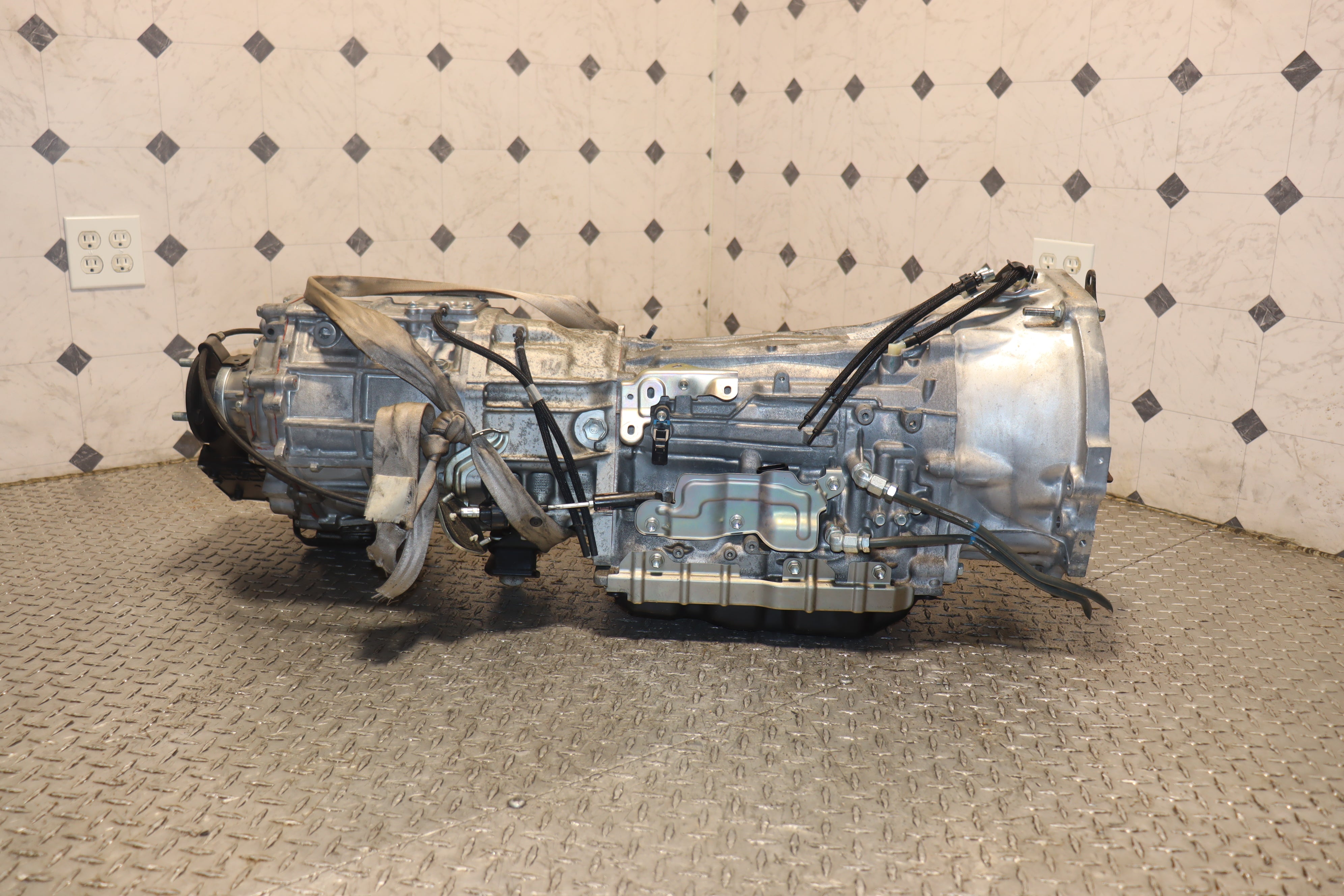 2016-2022 Toyota Tacoma 2.7L 4WD Automatic Transmission for JDM 2TR-FE Engine - Perfect for Off-Roading & Truck Upgrades