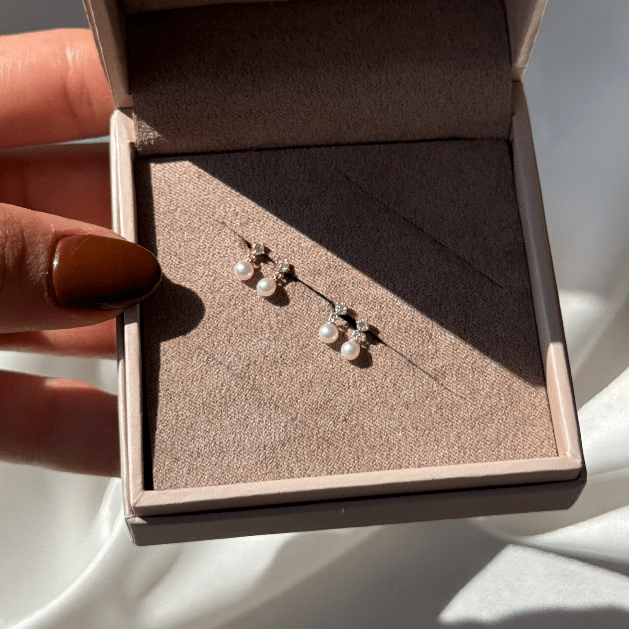 14k White Gold Diamond & Pearl Drop Stud Earrings - Elegant Flat Back Design for Women, Perfect for Weddings, Parties & Everyday Wear