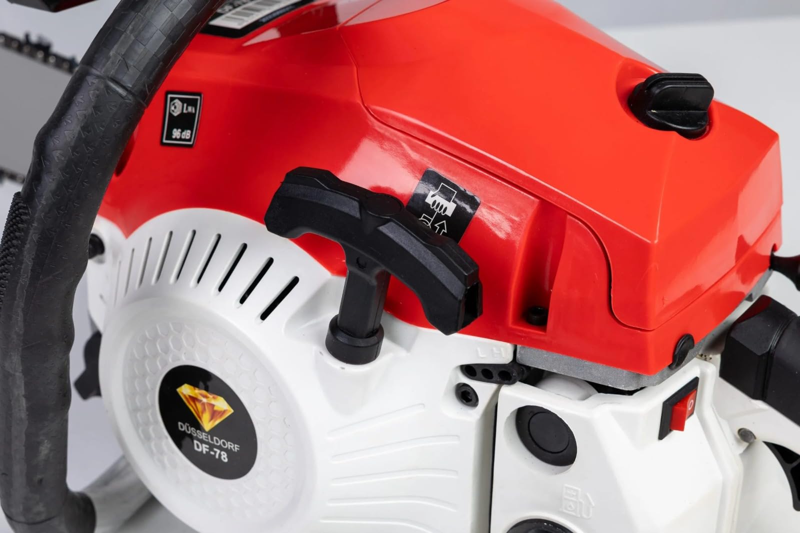 20 Inch 78cc Gas Chainsaw with Powerful Cutting Performance - Professional Gasoline Chainsaw for Farm, Garden & Ranch Use - Ideal for Tree Trimming, Firewood Cutting and Landscaping