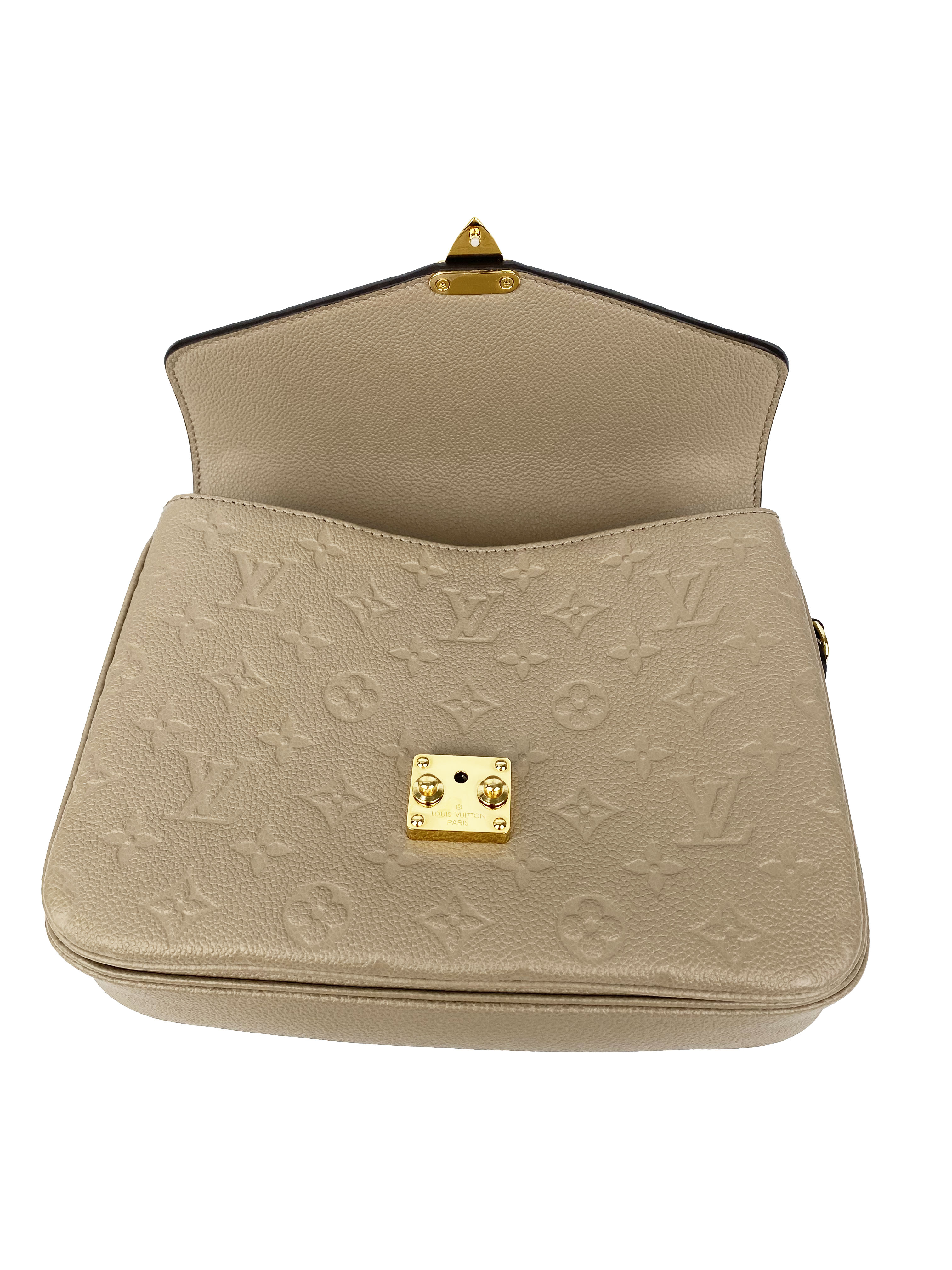 Authentic Louis Vuitton Pochette Métis Crossbody Bag in Beige Monogram Canvas - Perfect for Work, Travel & Everyday Luxury Fashion Accessory