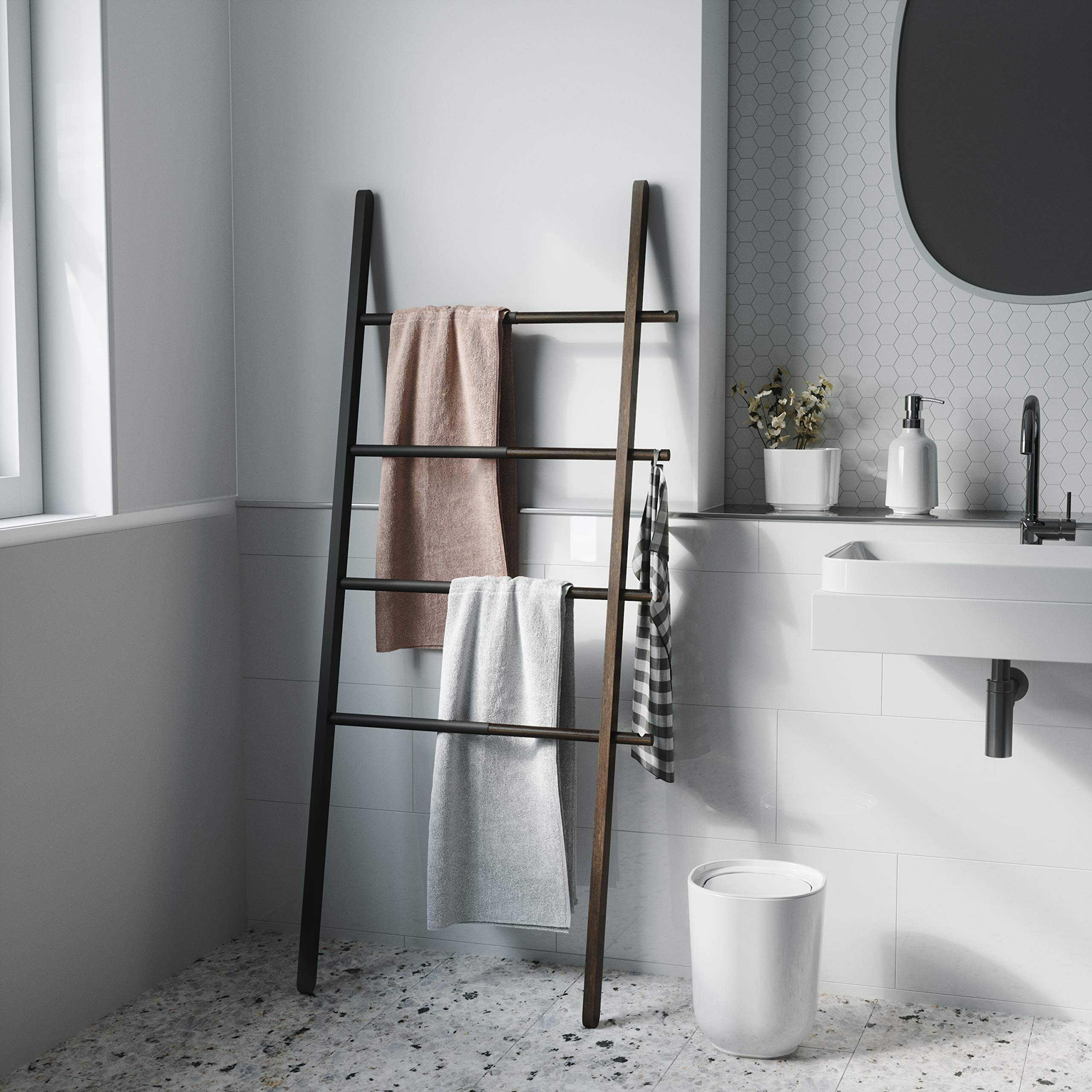 Umbra Hub Ladder - Expandable Freestanding Clothing Rack, Bathroom Towel Holder & Clothes Organizer in Black/Walnut - Perfect for Bedroom, Laundry Room & Small Space Organization
