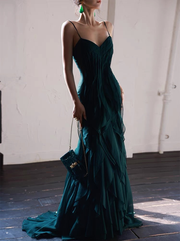 Elegant Dark Green Mermaid Prom Dress with Chiffon Ruffles - Formal Evening Gown for Homecoming, Ball, and Special Occasions