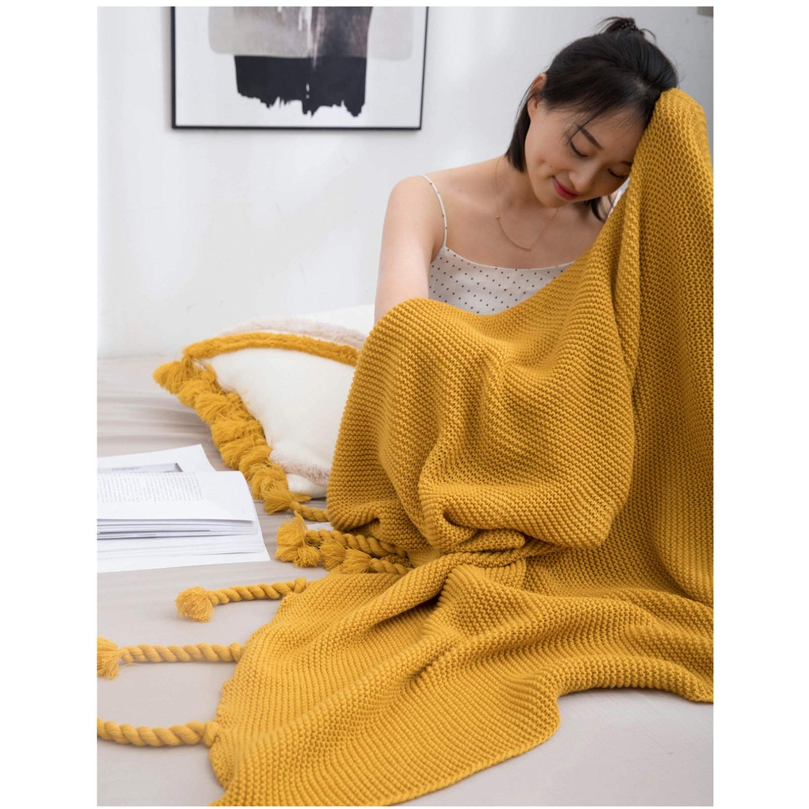 ZCY Lightweight Knitted Accent Throw Blanket - Super Soft Decorative Blanket for Sofa, Bed, Chair & Couch - All Seasons Cozy Blanket (130x170cm, Ginger) - Perfect for Lounging, Netflix Nights & Home Decor