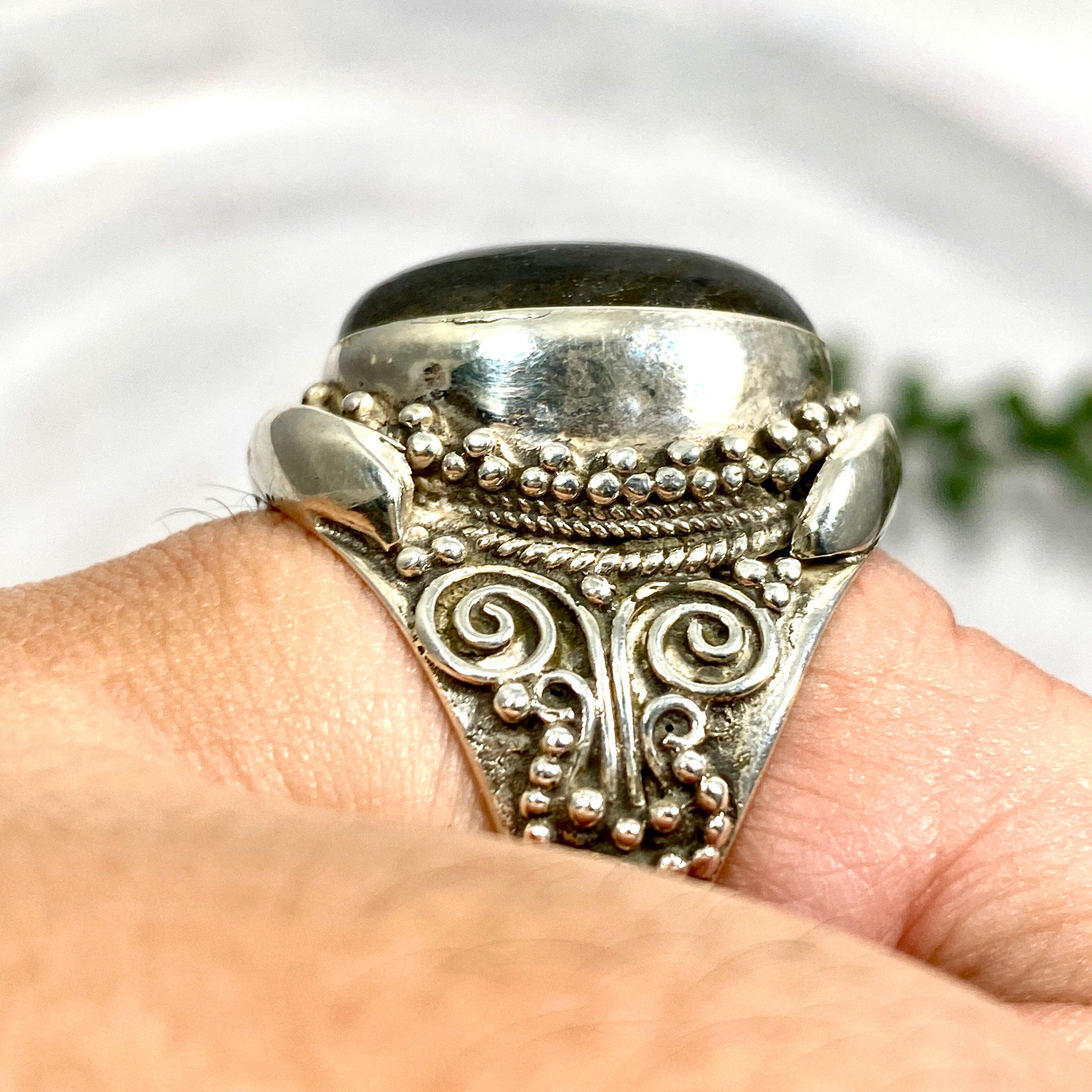 Boho Style Labradorite Oval Ring - Size 11 - Sterling Silver Handmade Jewelry - KRGJ2771 | Perfect for Festival, Wedding & Everyday Boho Fashion